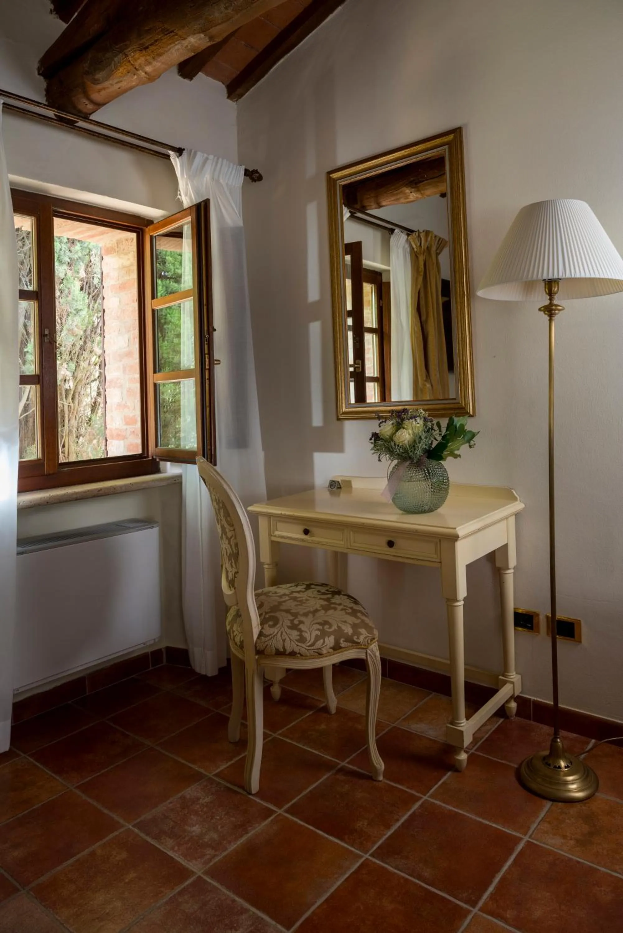 Decorative detail in Castello di Leonina Relais - Adults Only