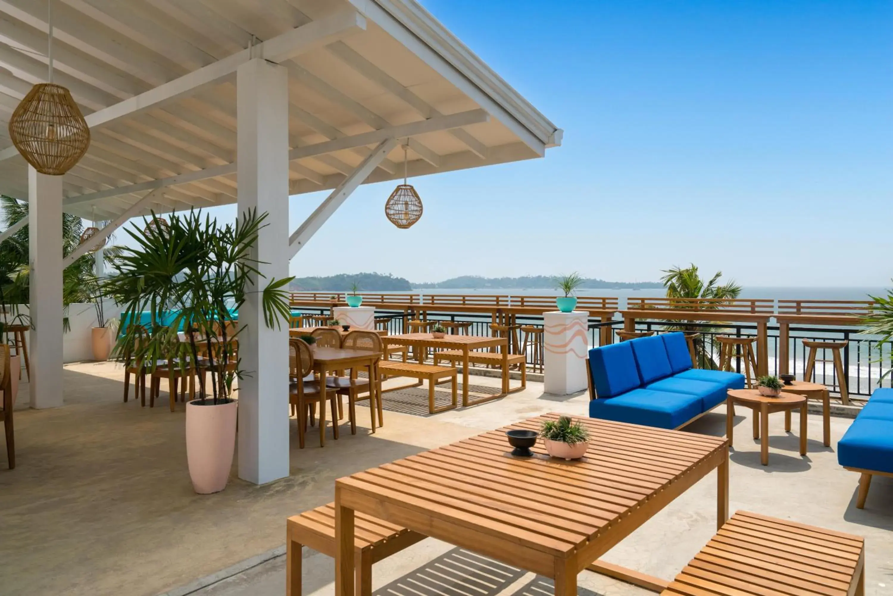 Lounge or bar in Outpost Weligama Beachfront Lounge or bar in Outpost Weligama Beachfront