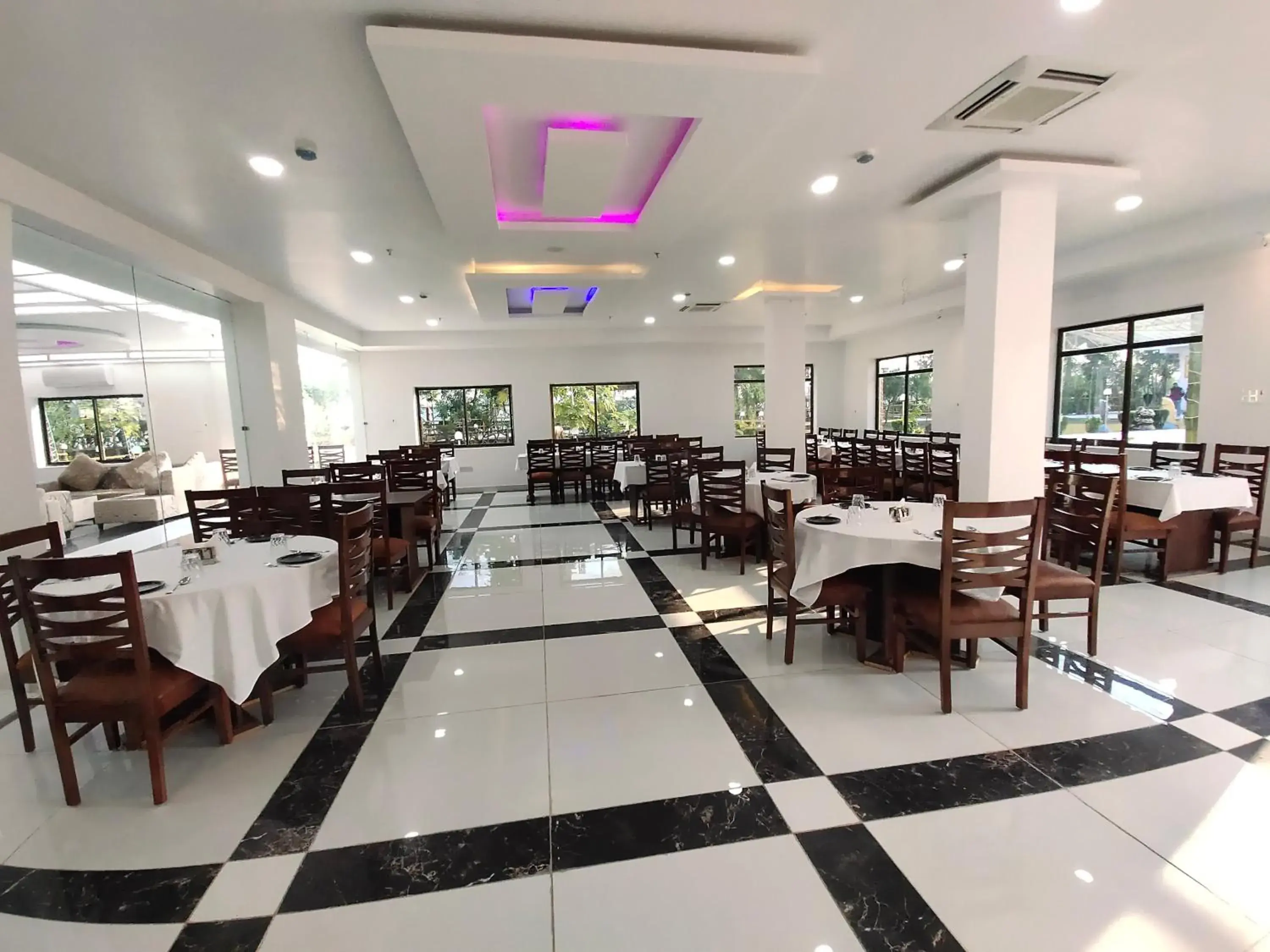 Restaurant/places to eat in The Buddha Resort Restaurant/places to eat in The Buddha Resort