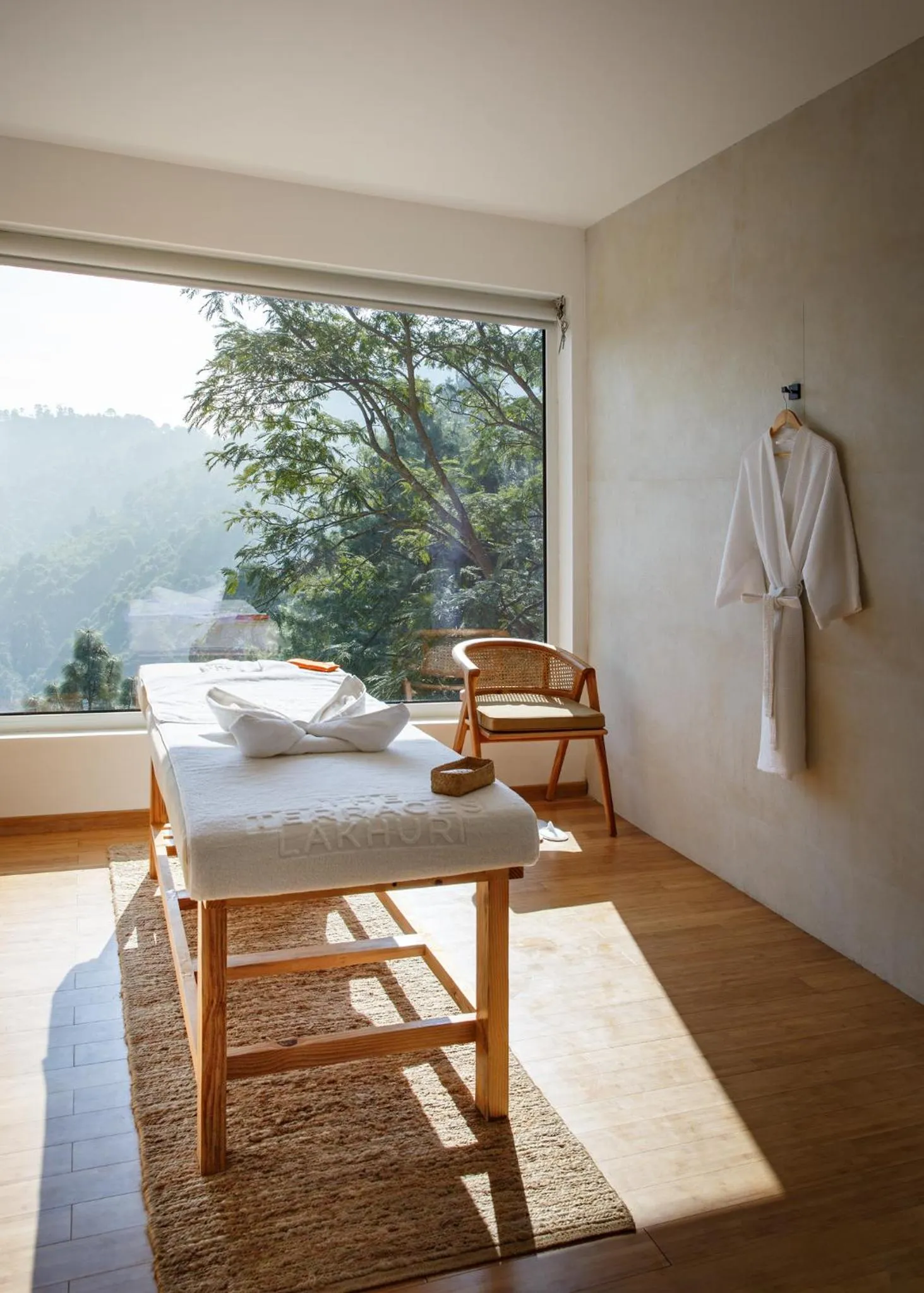 Massage in The Terraces Resort and Spa