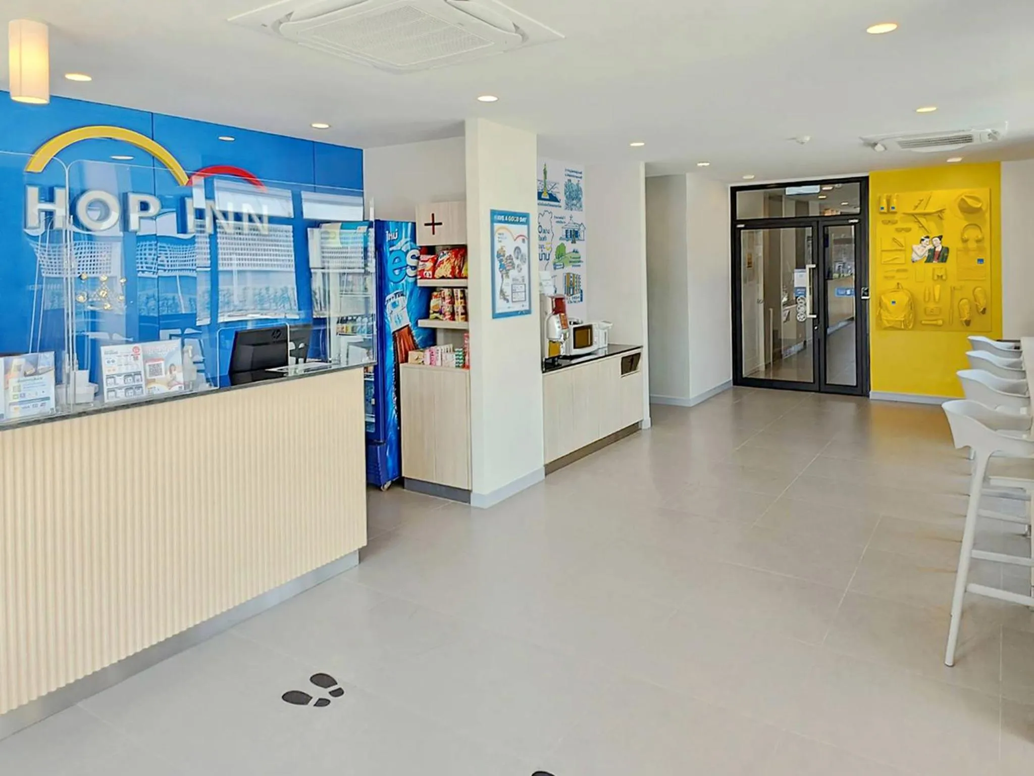 Lobby or reception in HOP INN Nan