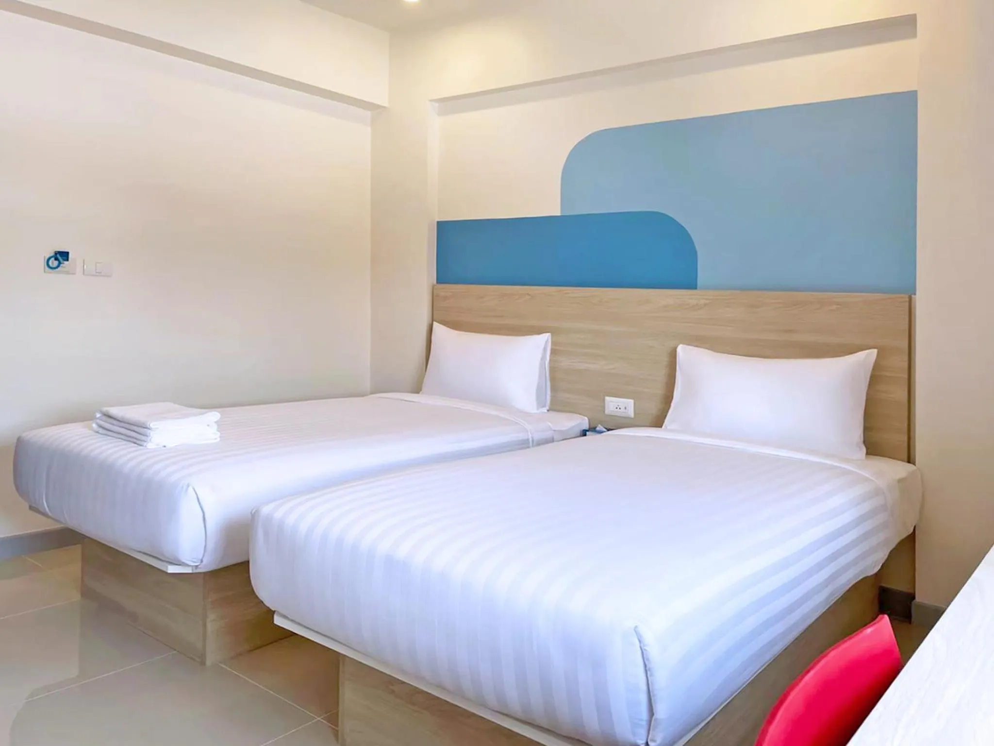 Bedroom, Bed in HOP INN Nan