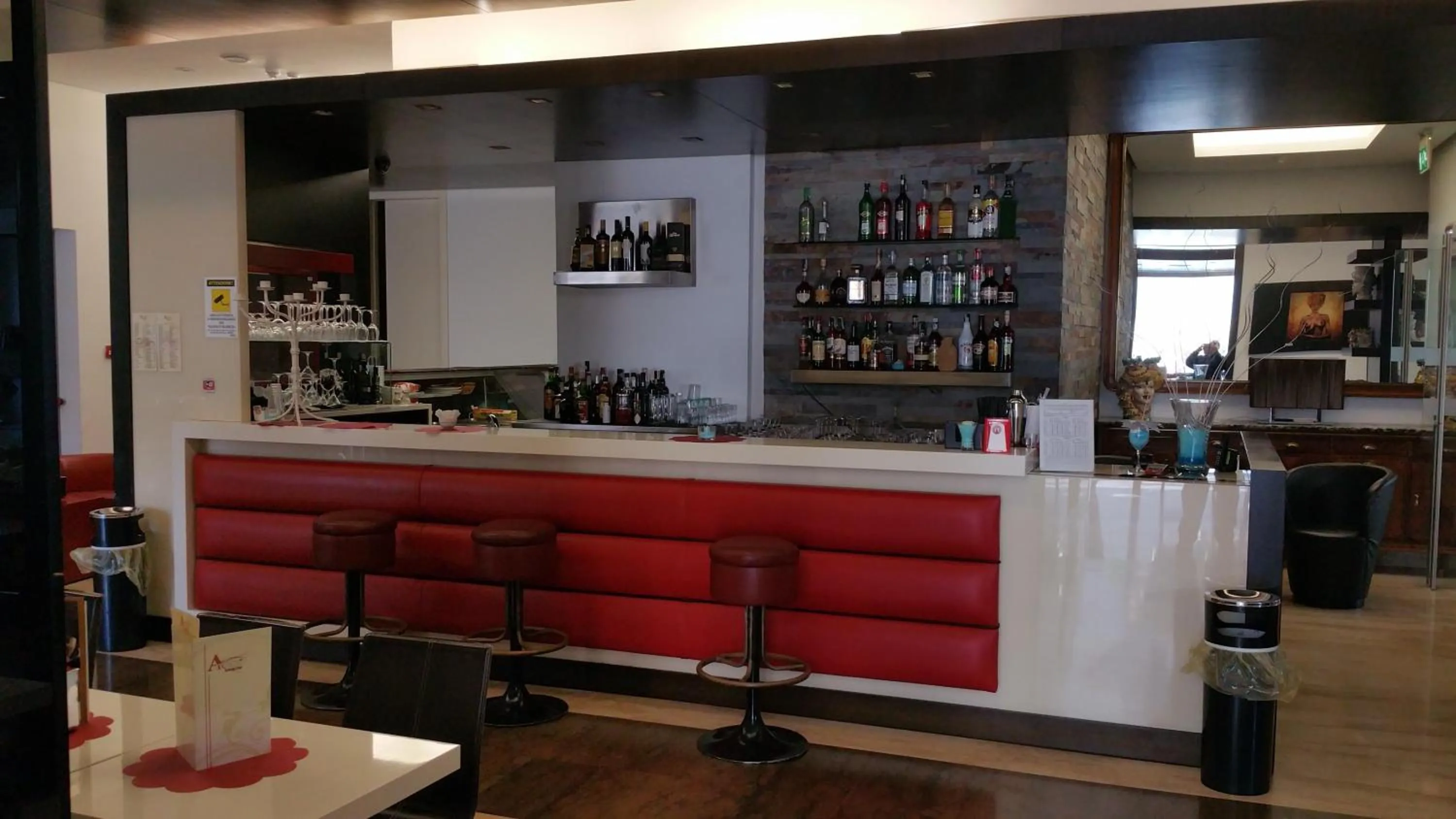 Lounge or bar in Aretusa Palace Hotel