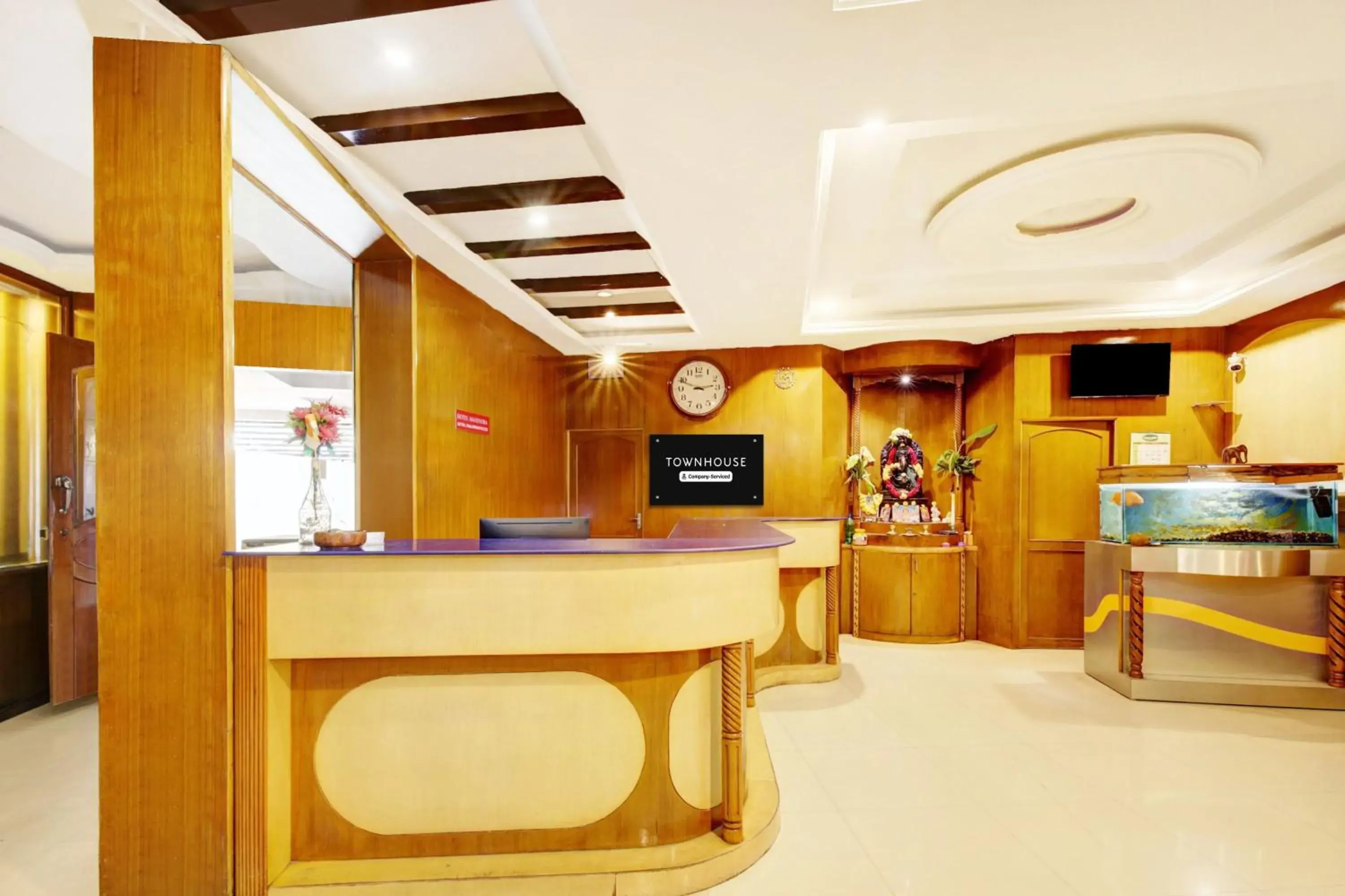 Lobby or reception in Super Townhouse Mysore City Centre Formerly Hotel Mahendra Lobby or reception in Super Townhouse Mysore City Centre Formerly Hotel Mahendra