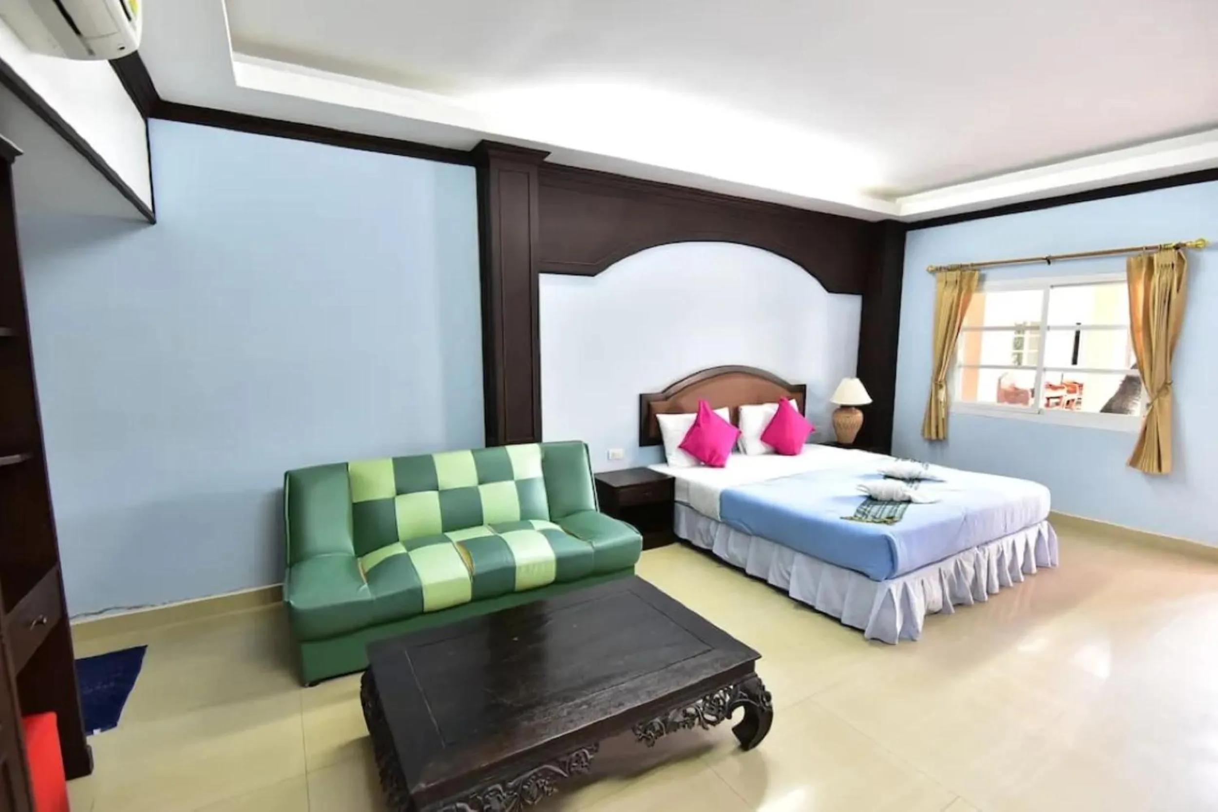 Photo of the whole room, Bed in Ampan Resort & Apartment