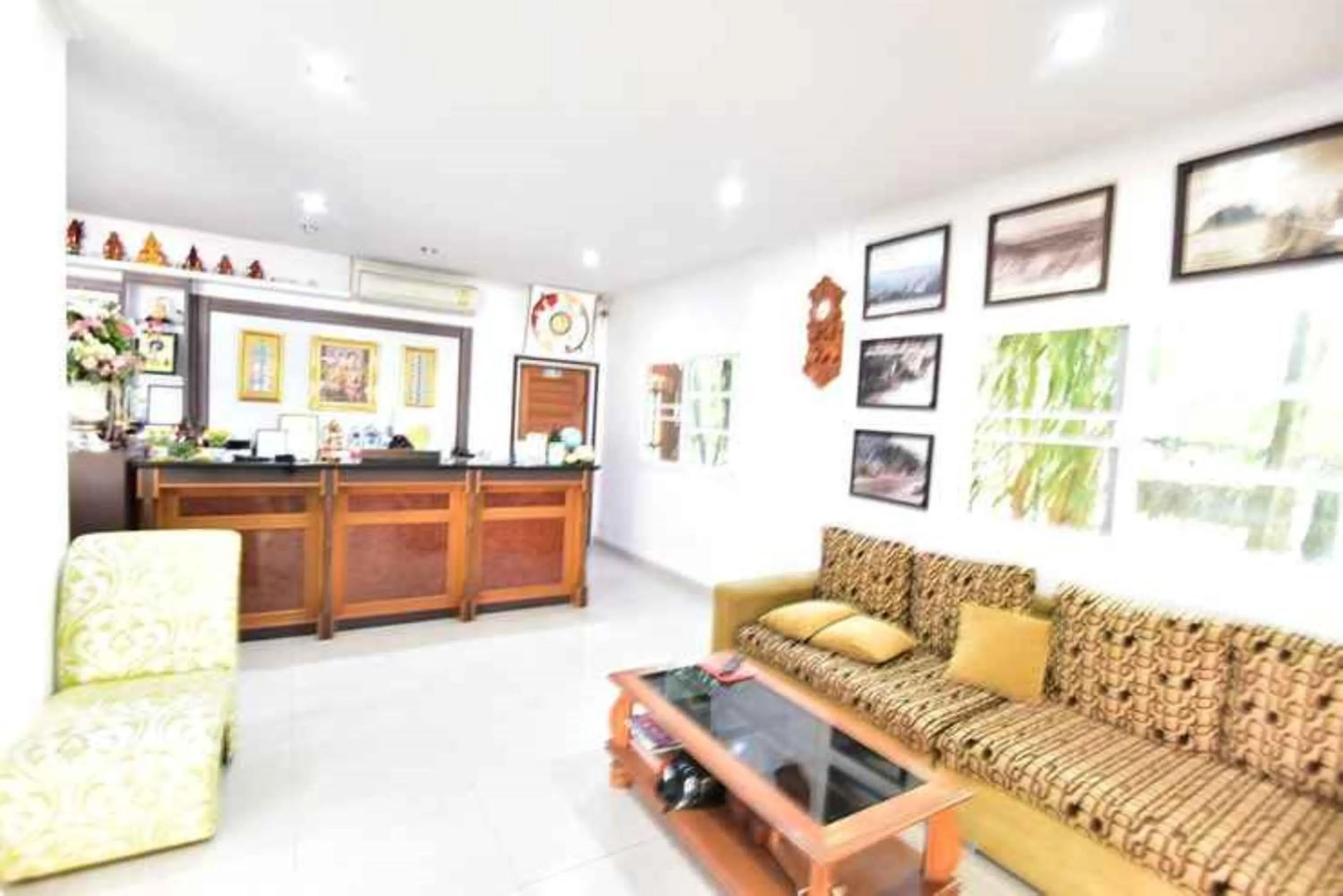 Lobby or reception in Ampan Resort & Apartment