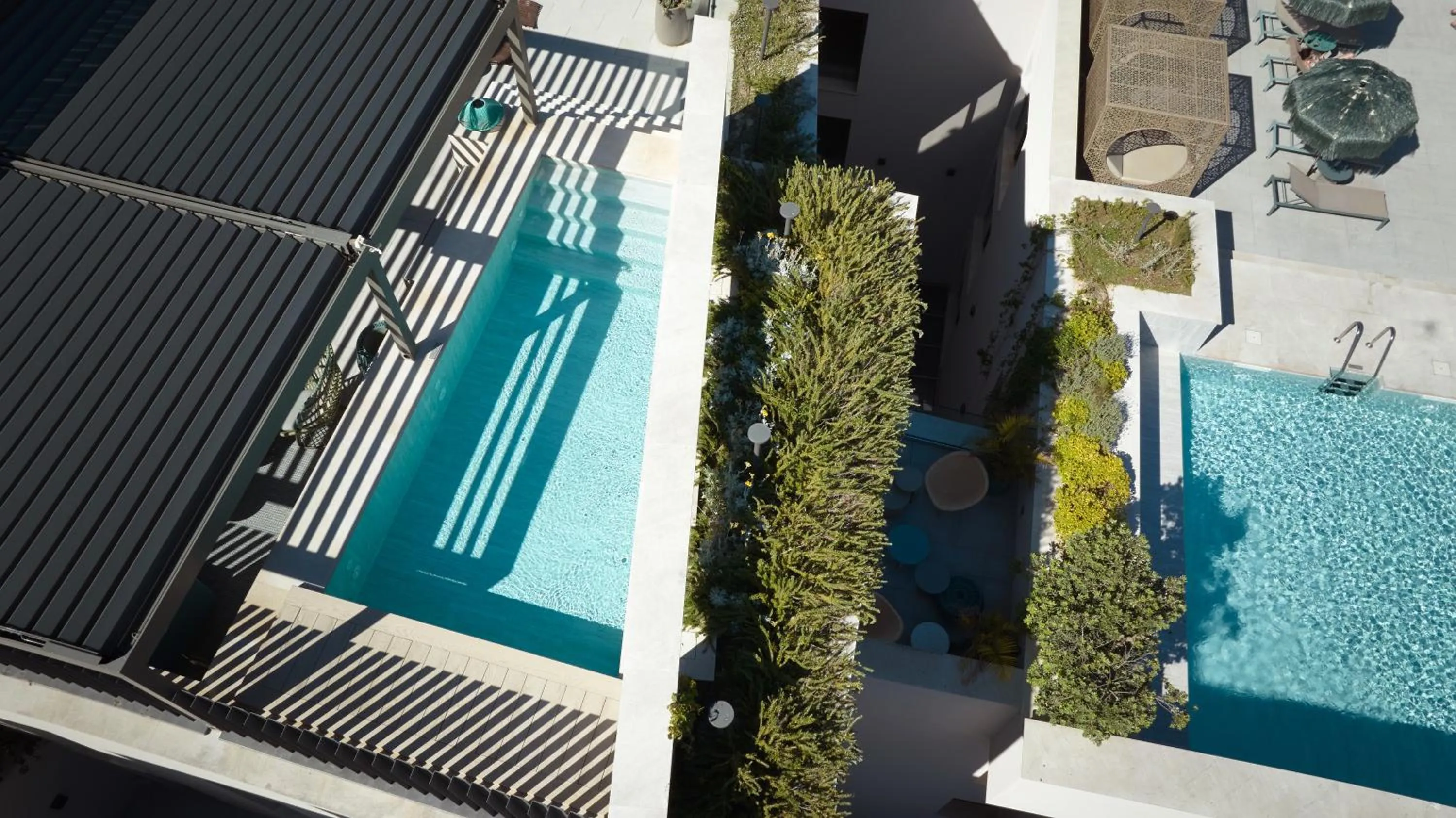 Pool view in El Vicenç de la Mar - Adults Only - Over 12