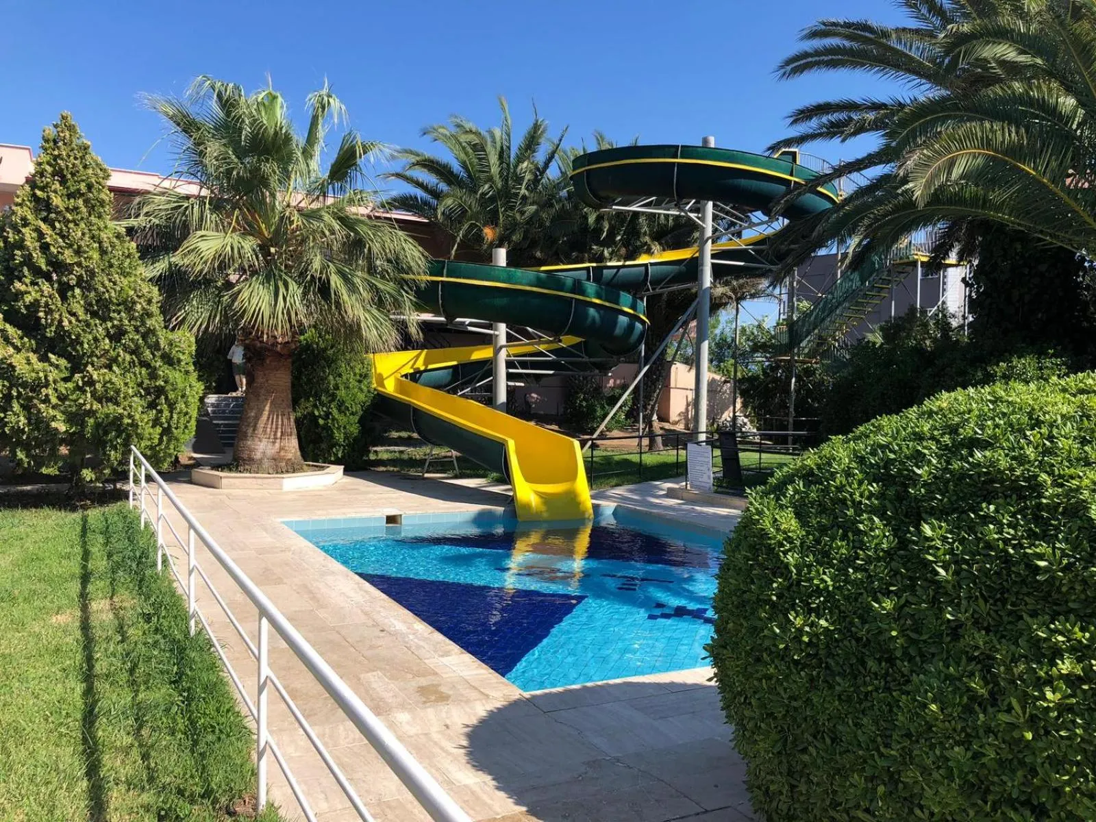 Swimming pool in AFYTOS ÖREN PARK MTK