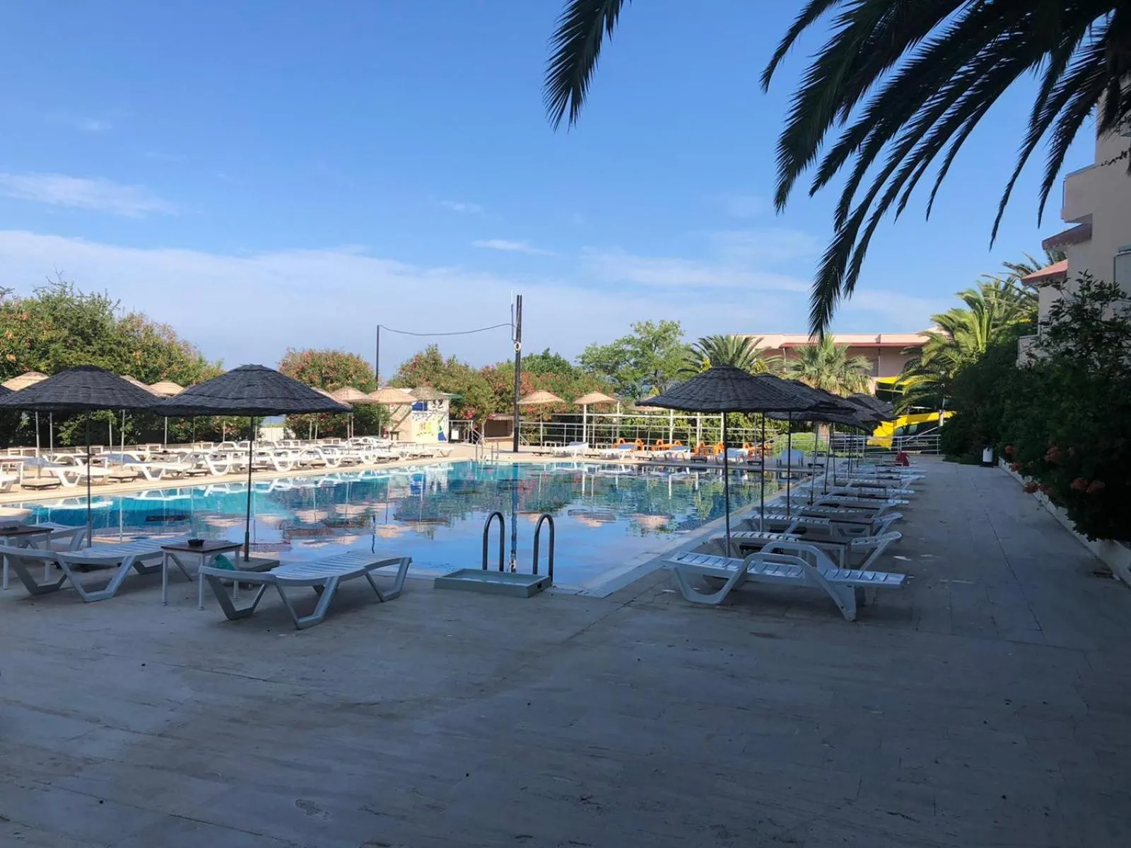 Swimming pool in AFYTOS ÖREN PARK MTK