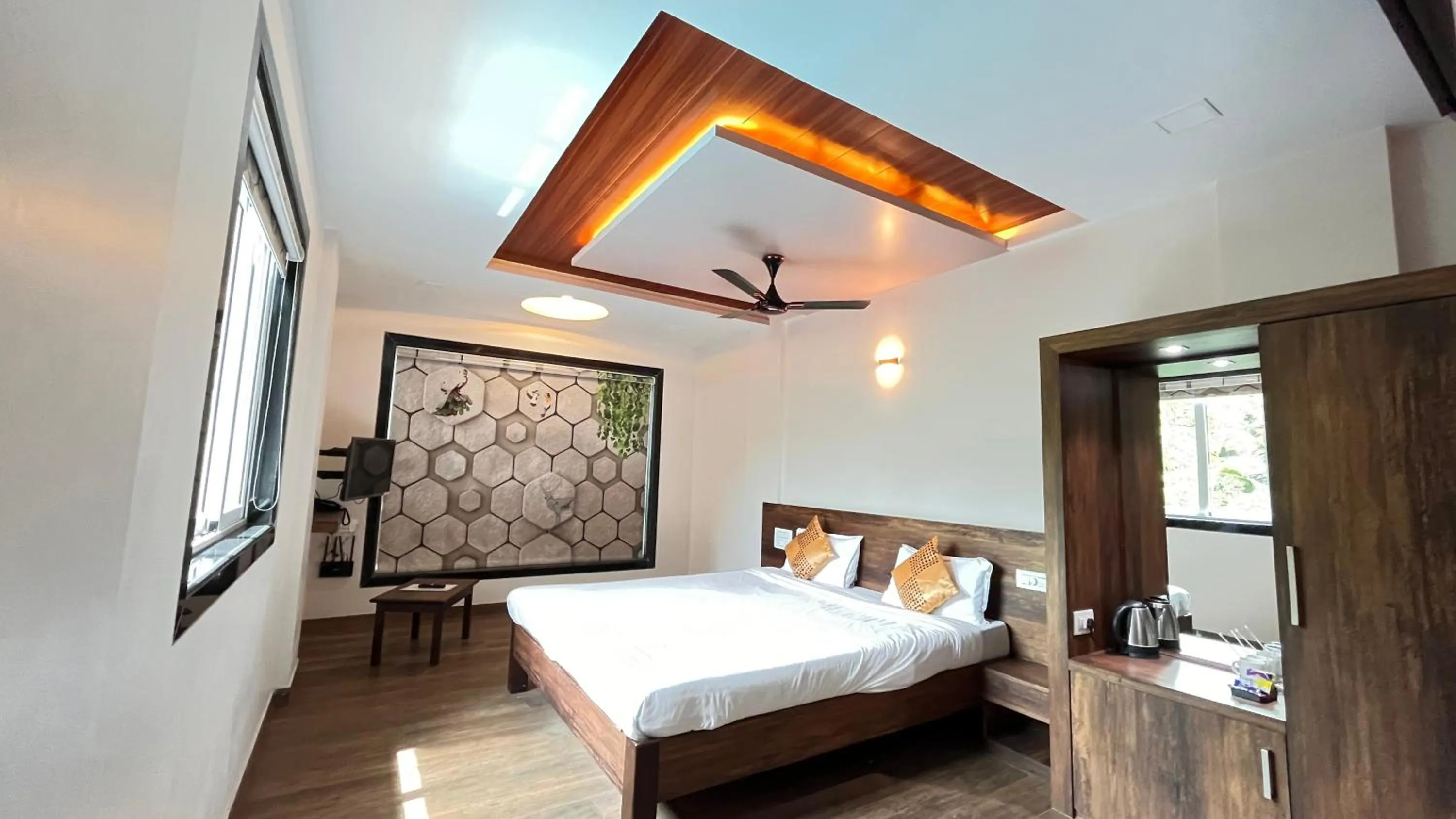 Photo of the whole room in Jimmy Beach Resort