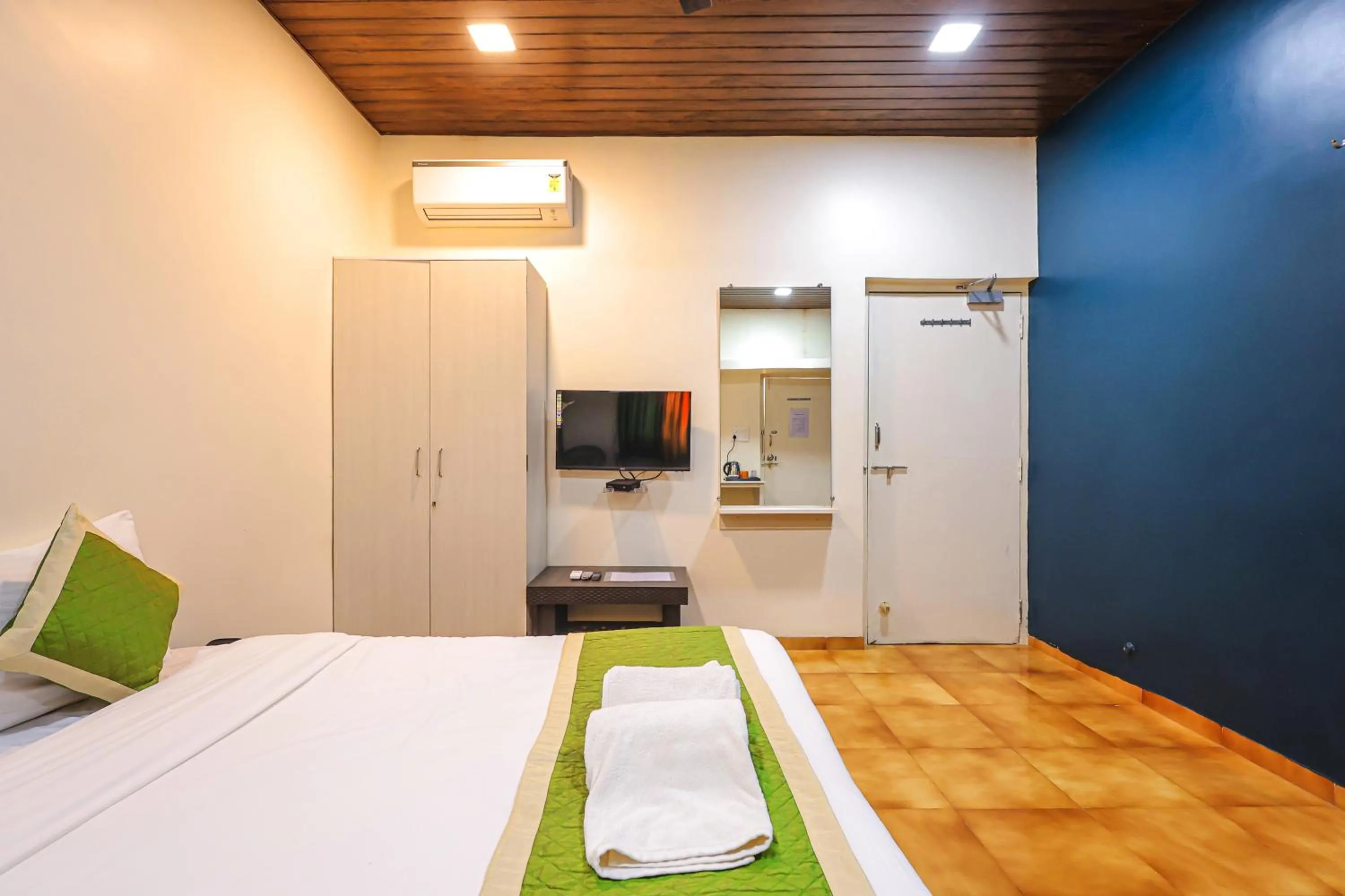 Bed in Kokanwadi Resort