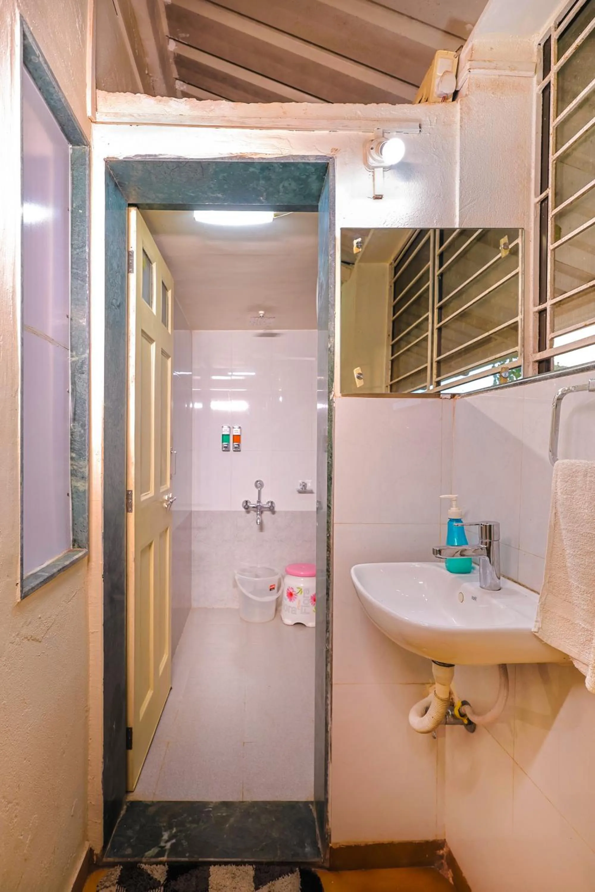 Bathroom in Kokanwadi Resort