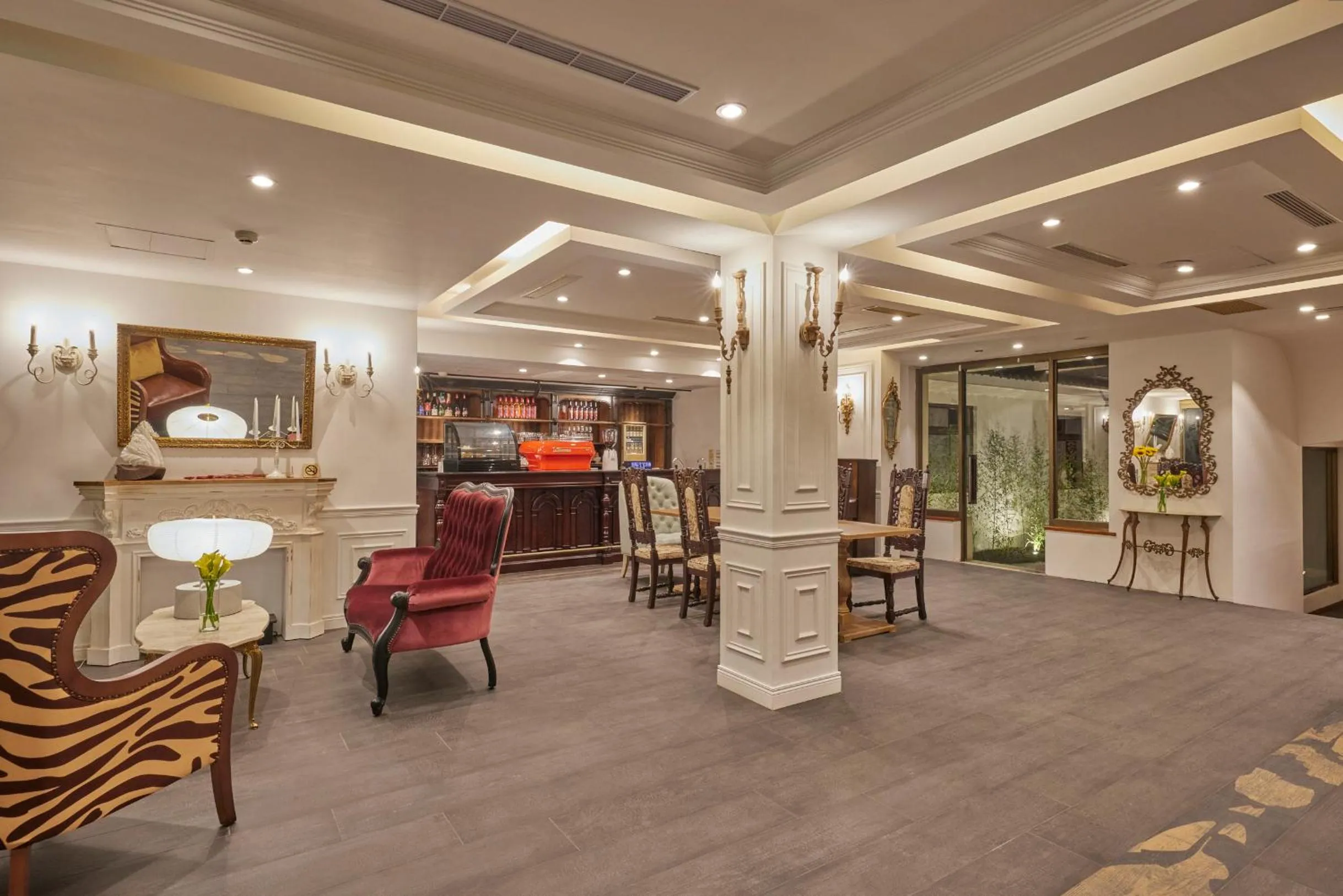 Lobby or reception in Kyokusui Hotspring Hotel