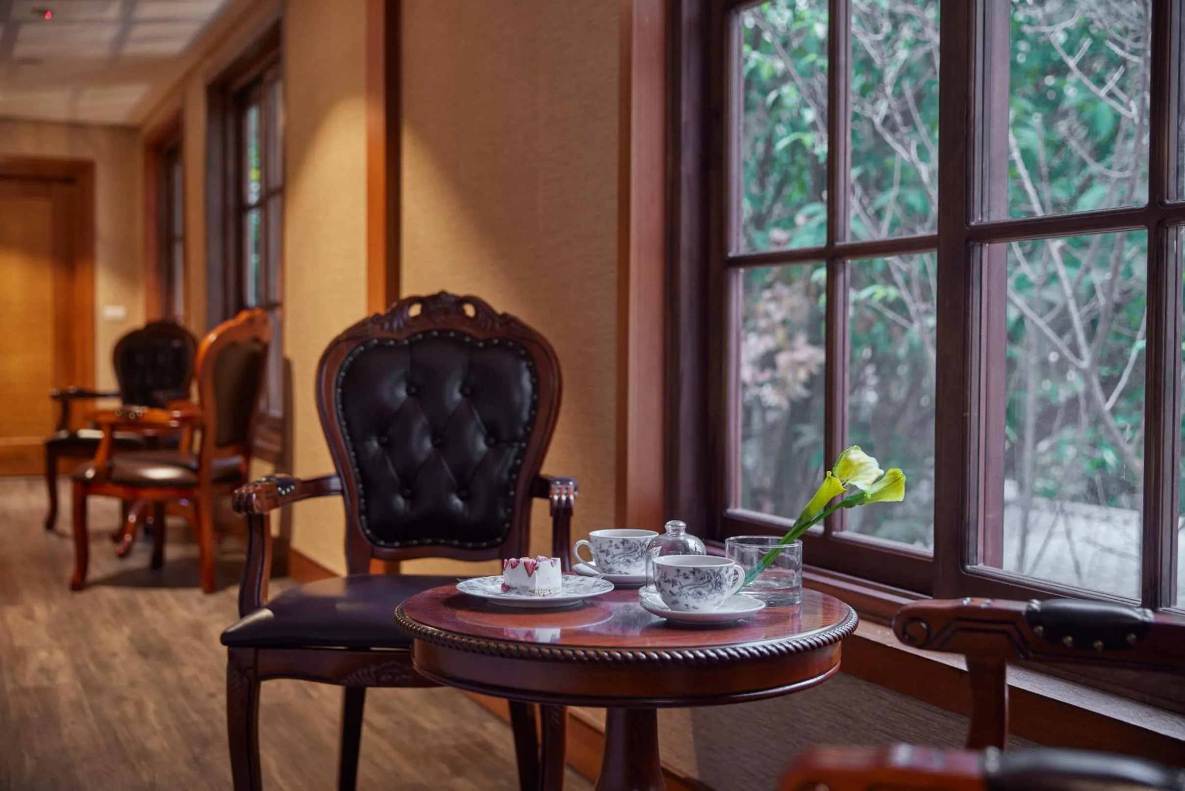 Seating area in Kyokusui Hotspring Hotel