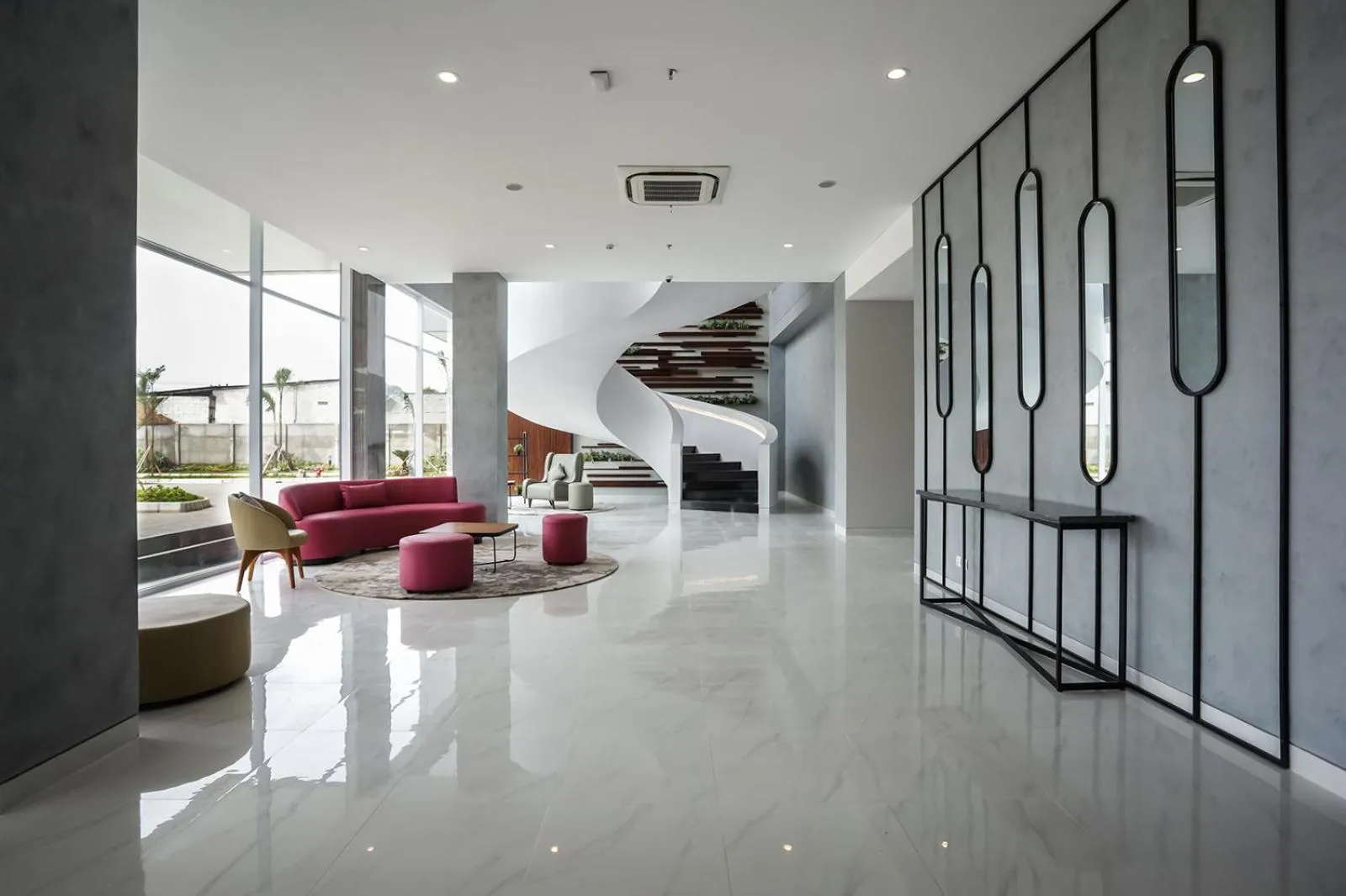 Lobby or reception in favehotel Pamanukan