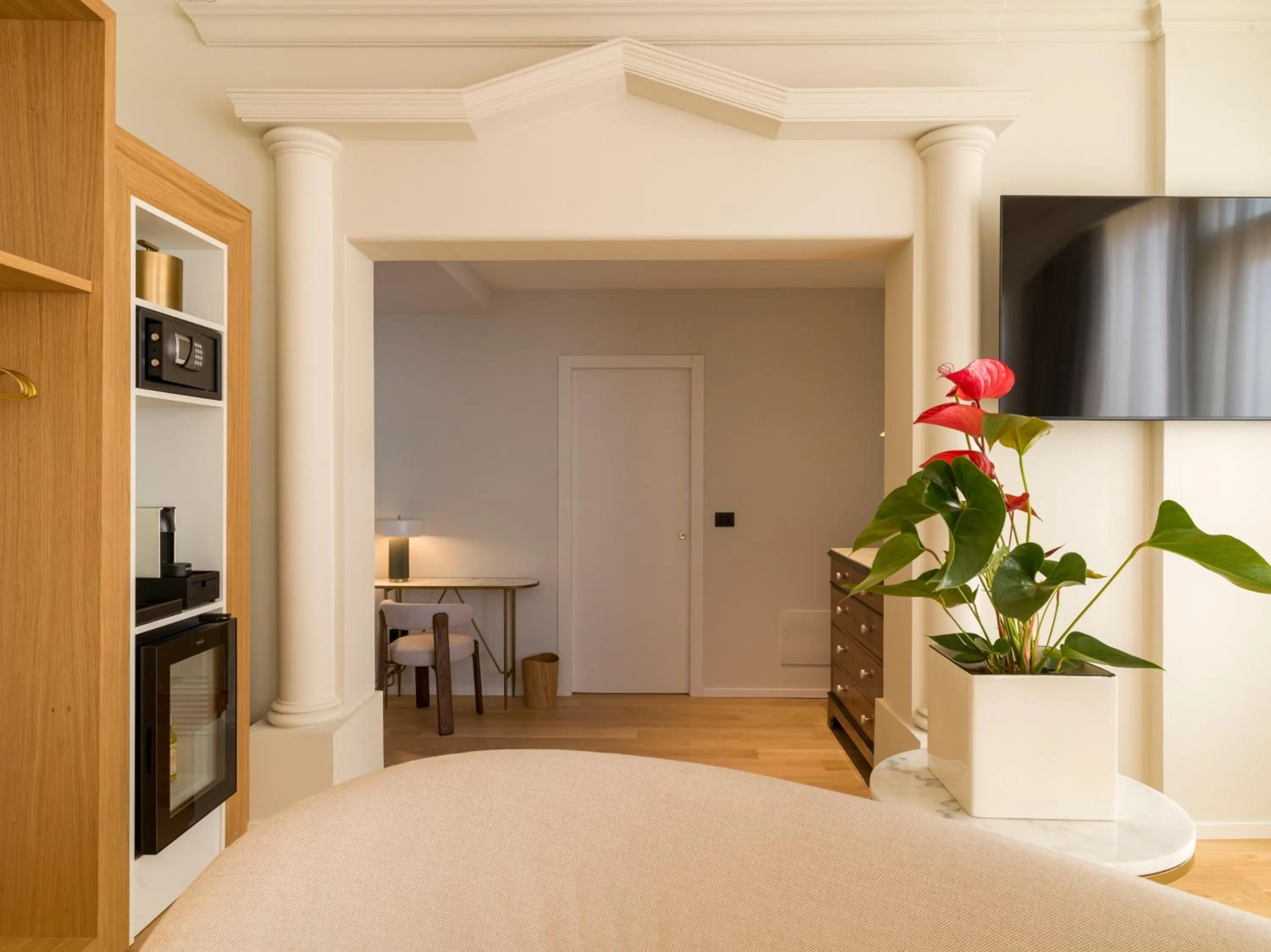 Photo of the whole room, Bed in UNA Hotels One Catania