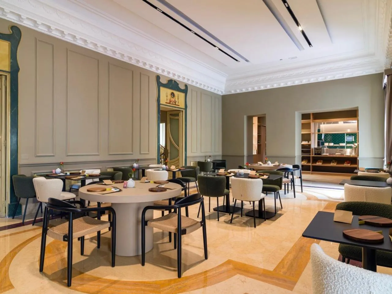 Restaurant/places to eat in UNA Hotels One Catania