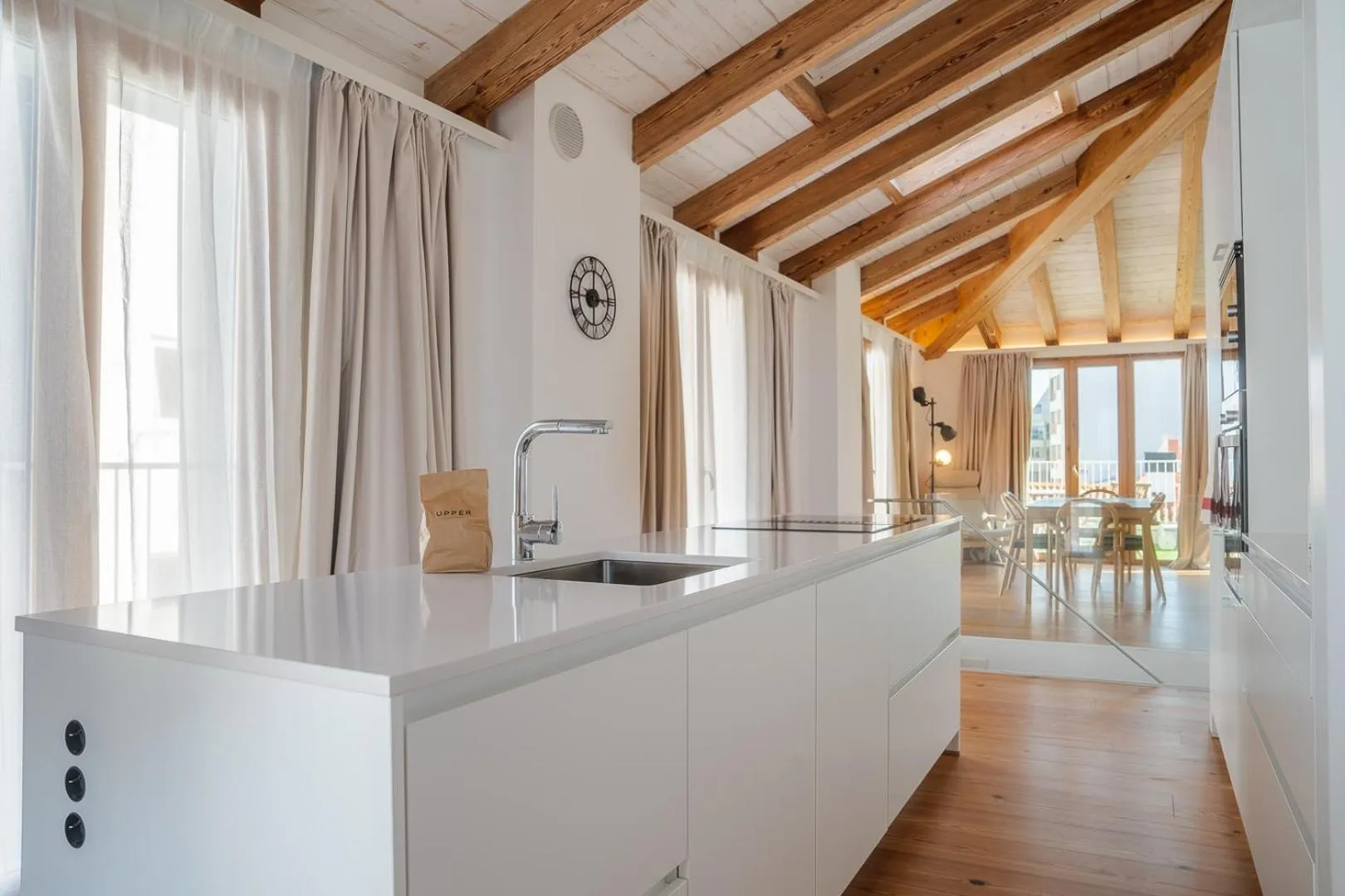 Kitchen or kitchenette in La Gallega by Upper Luxury Housing