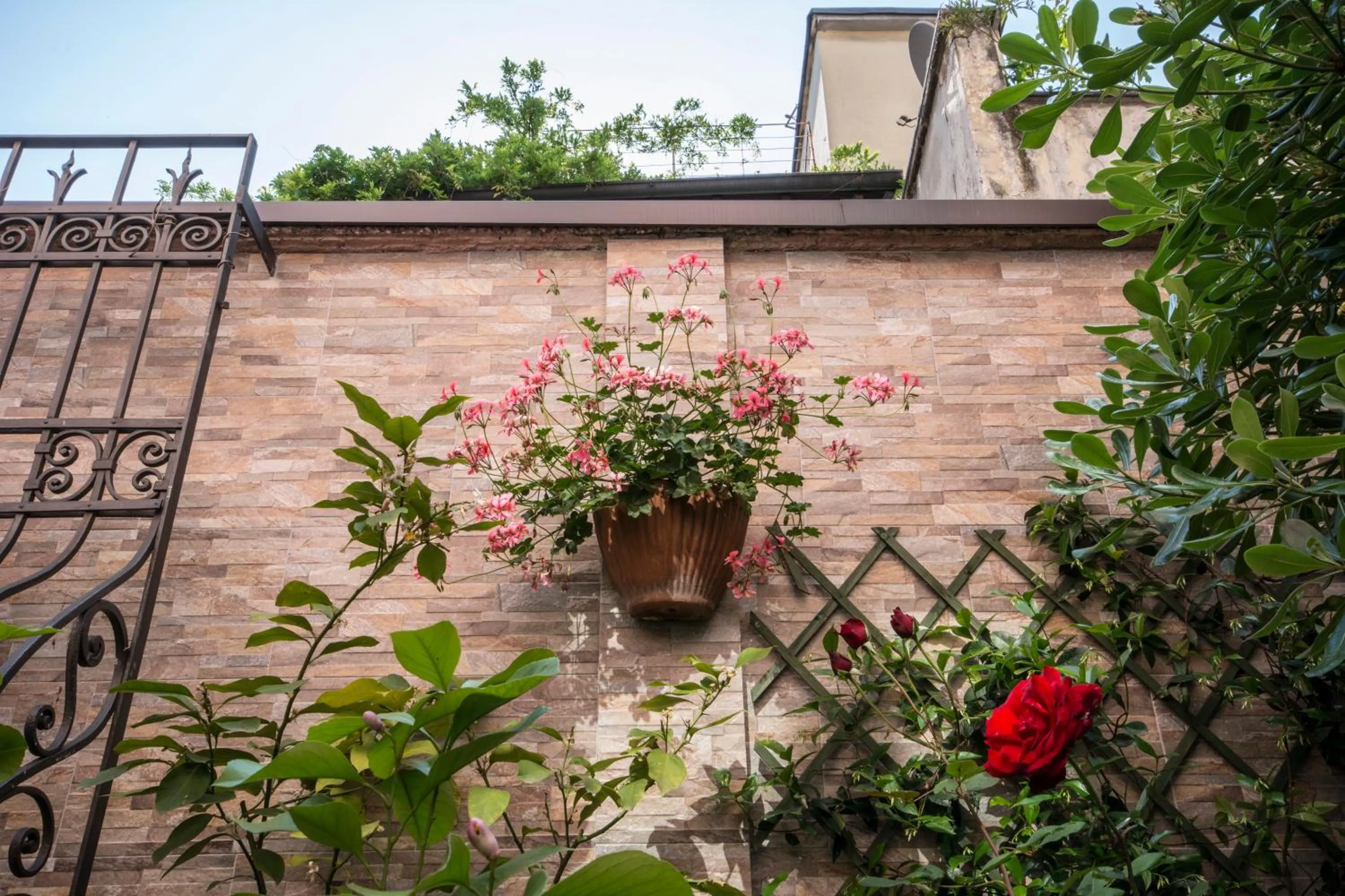 Spring in Hotel Vittoria