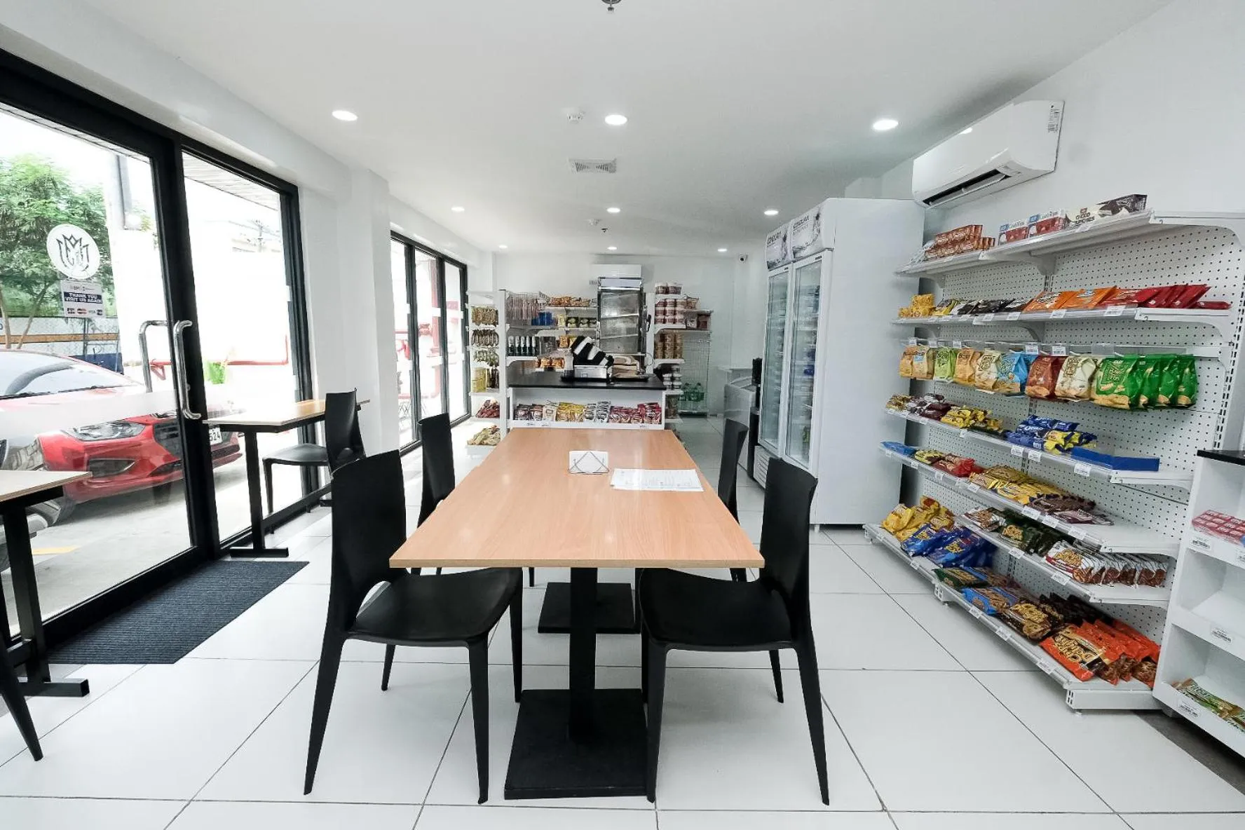 Shopping Area in Rosey Hotel