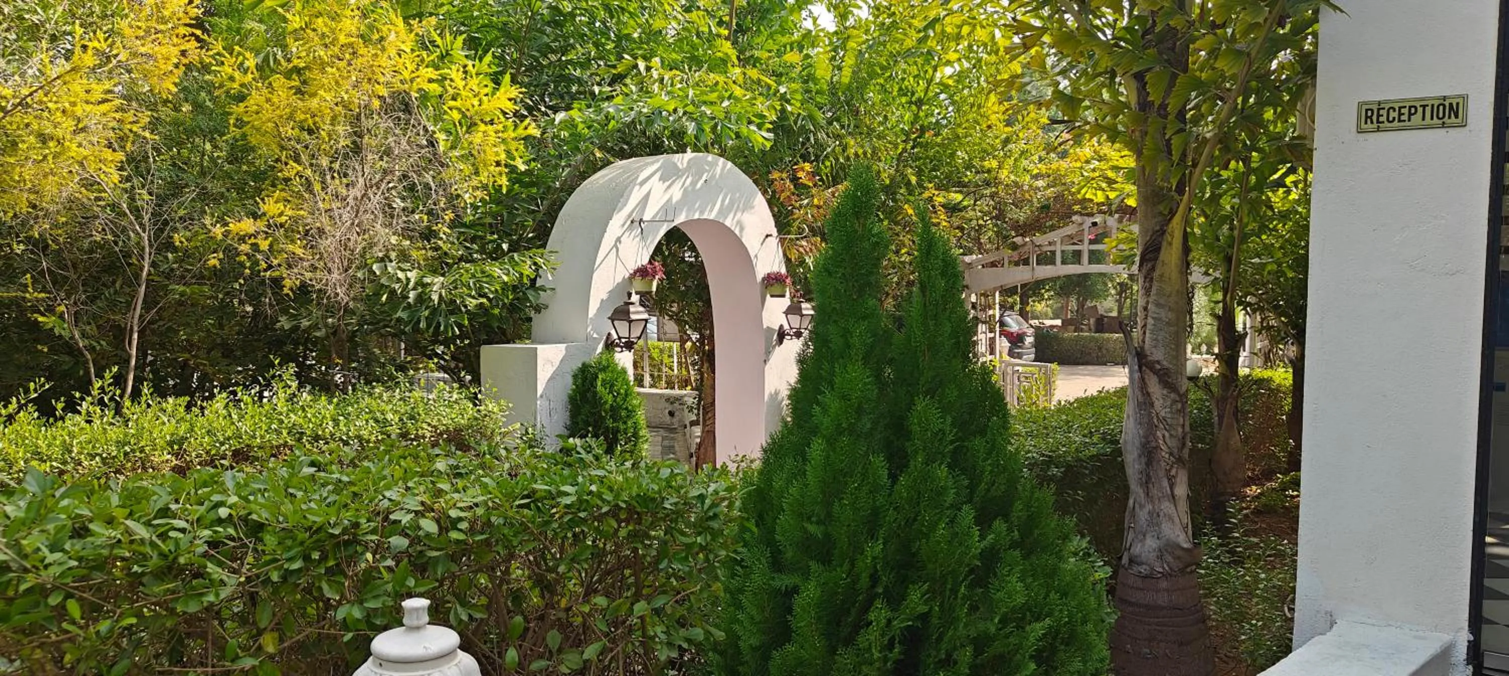 Spring in The HighGarden Resort