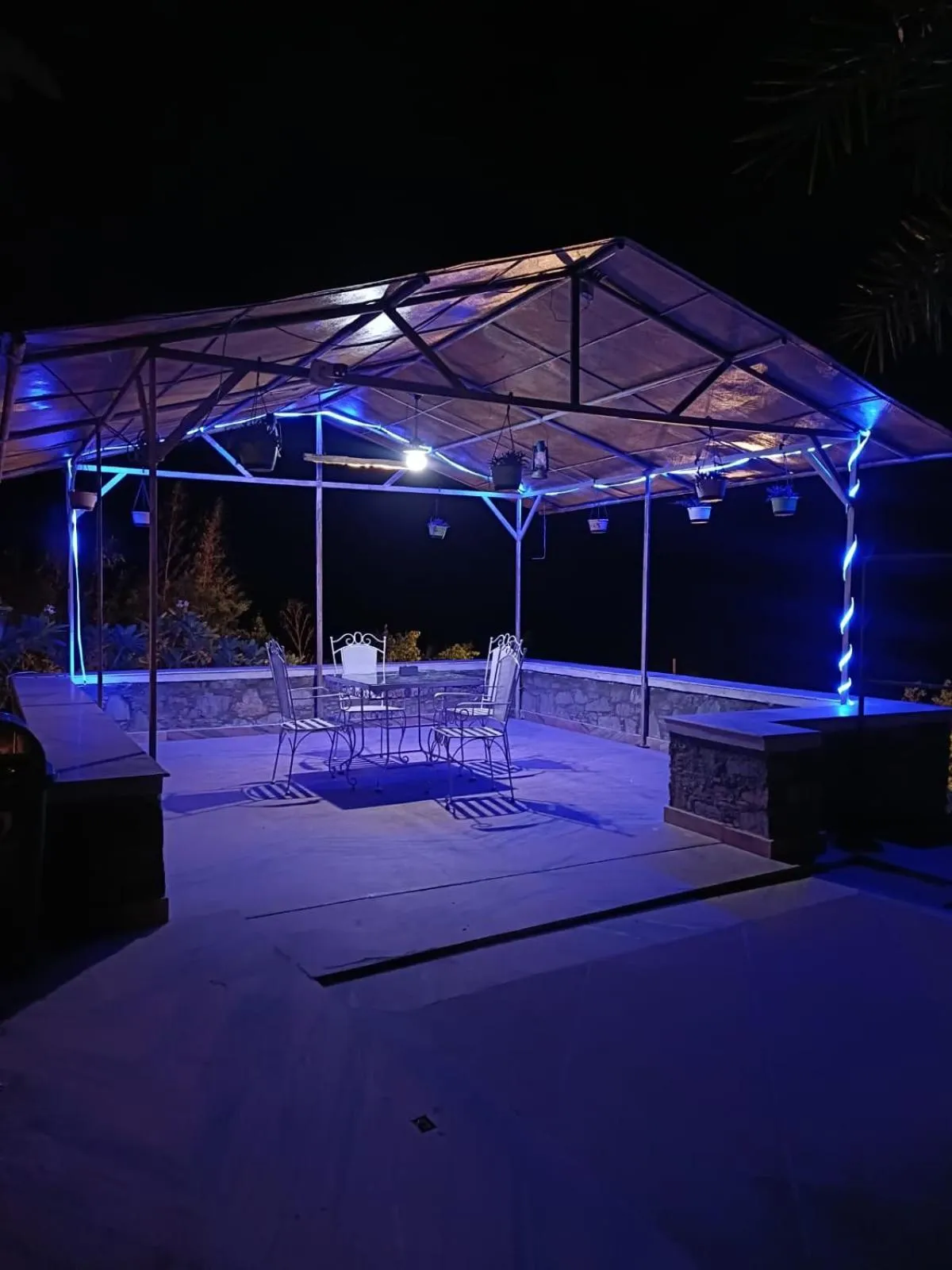 Night in The HighGarden Resort