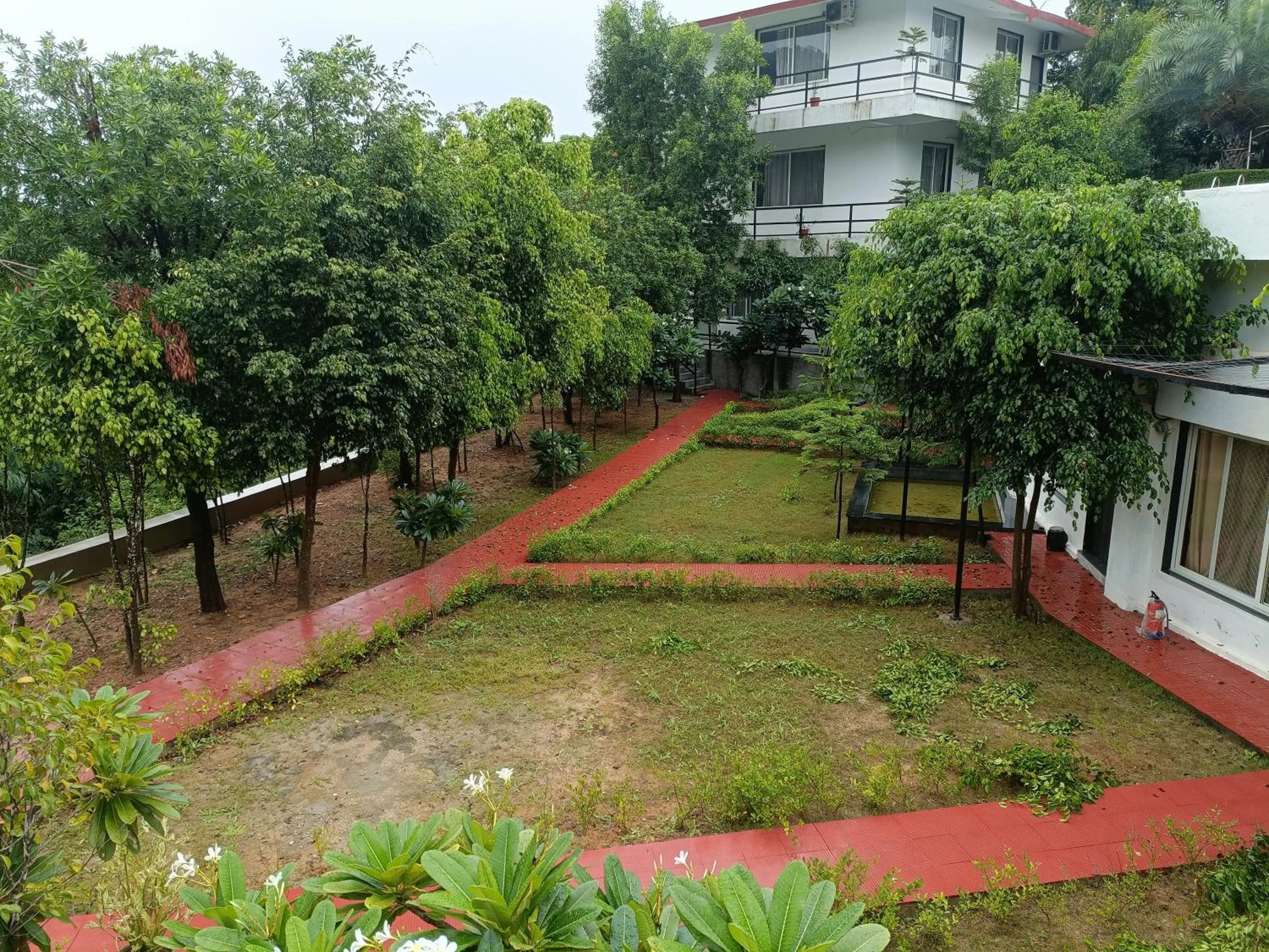 Spring in The HighGarden Resort