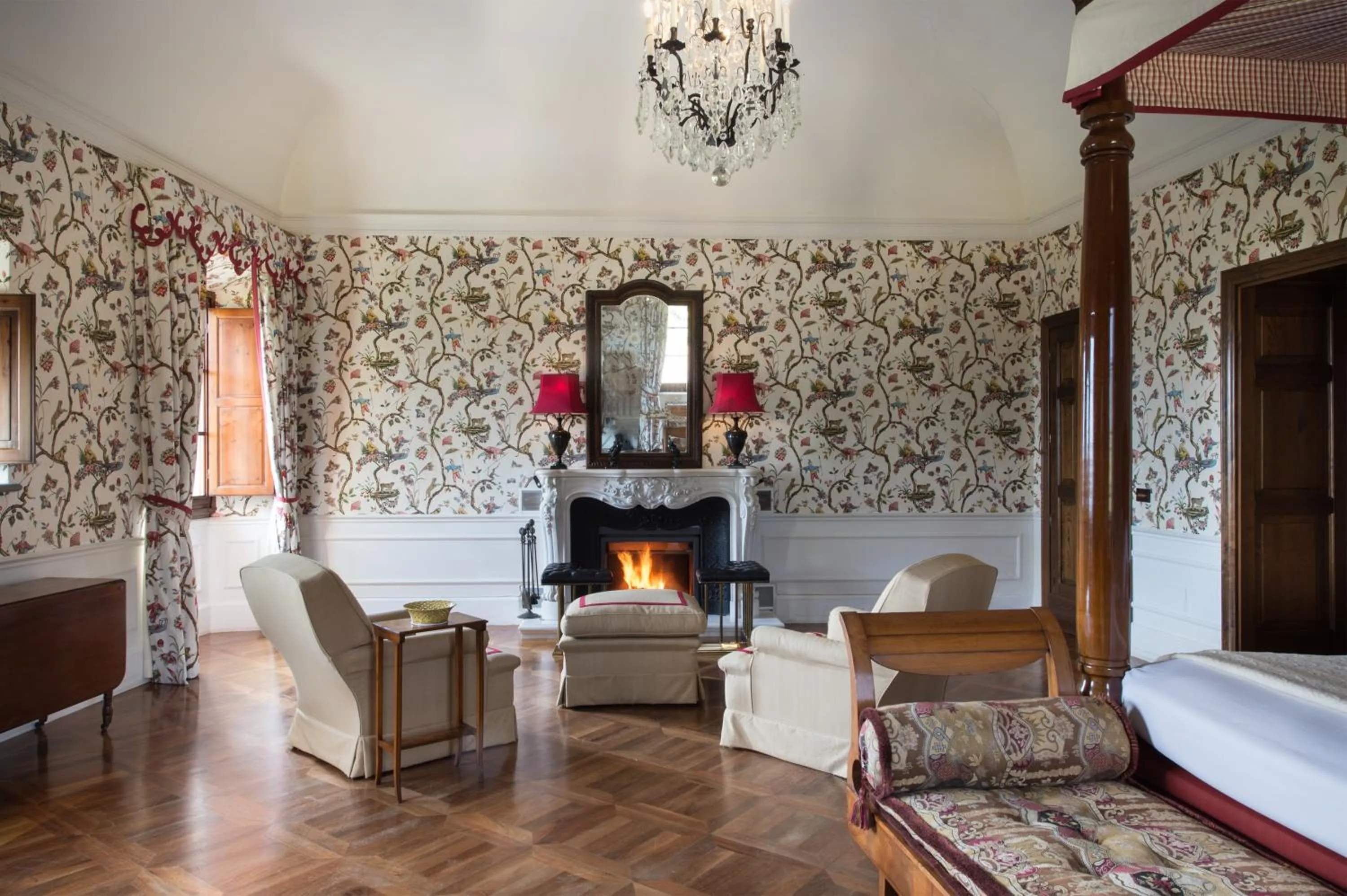 Bed in Il Borro Relais & Châteaux