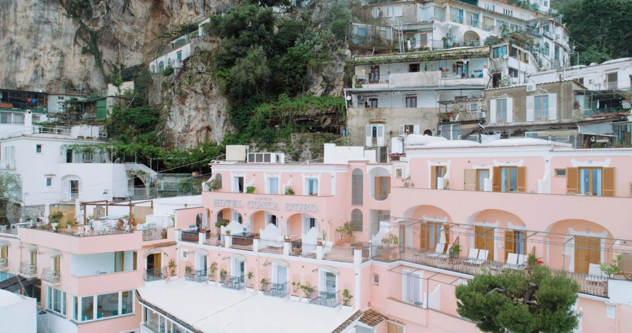 Property building in Hotel Conca d'Oro