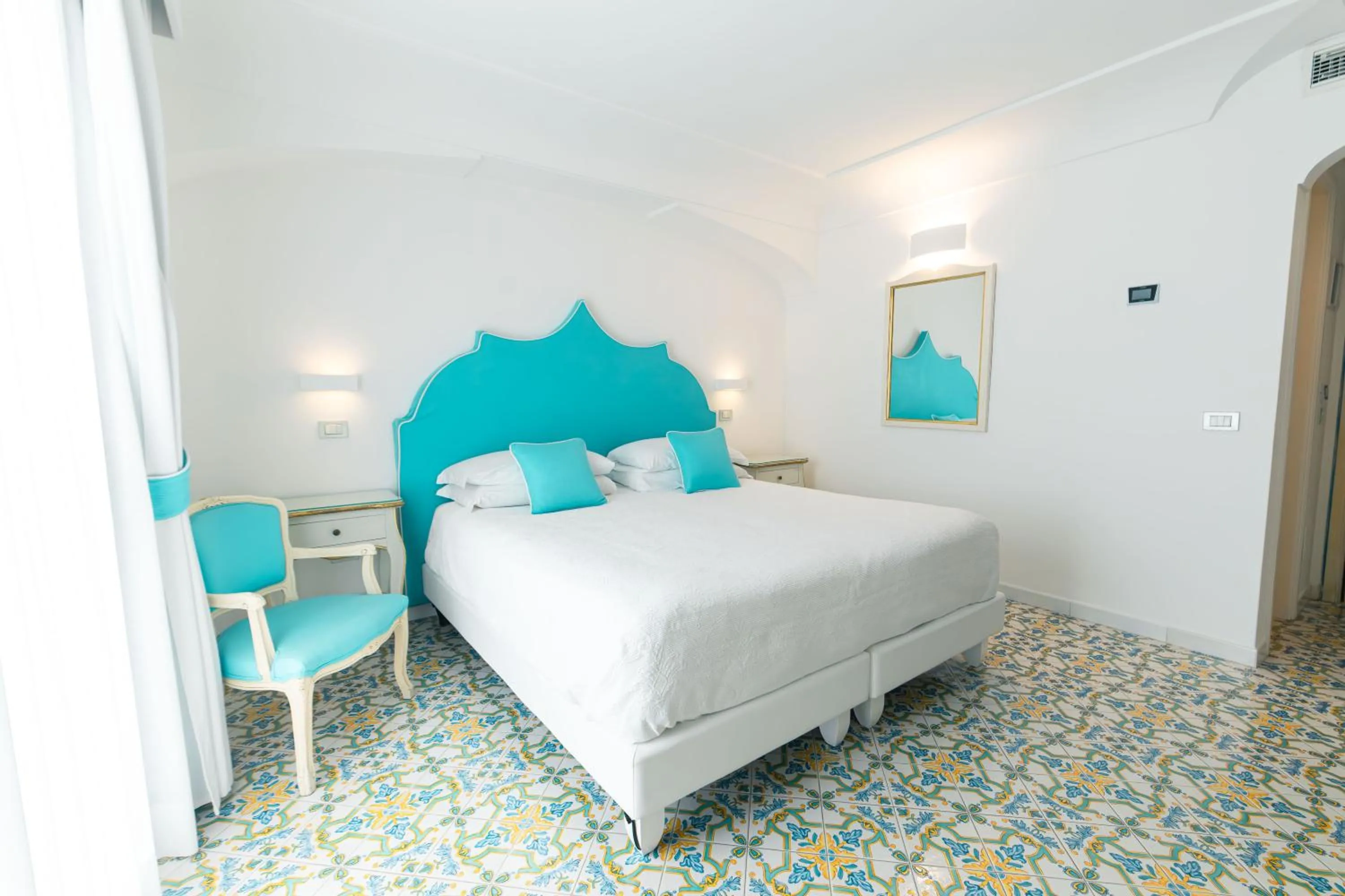 Bedroom, Bed in Hotel Conca d'Oro