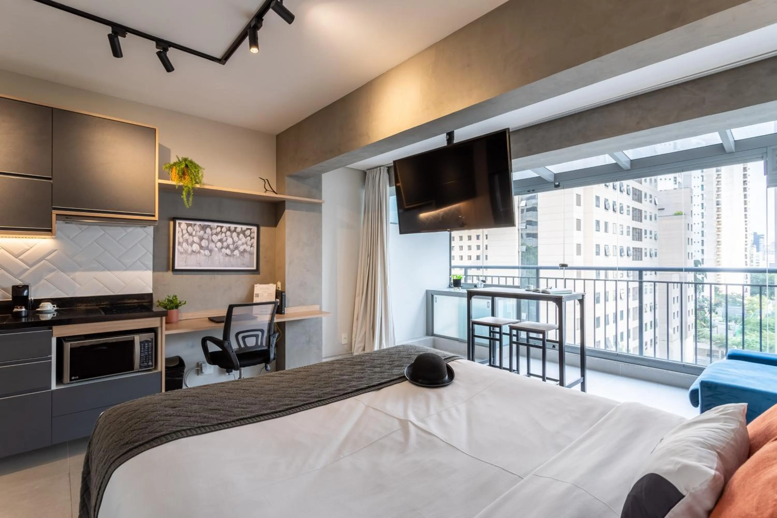 Bed in Charlie Vitrali Moema