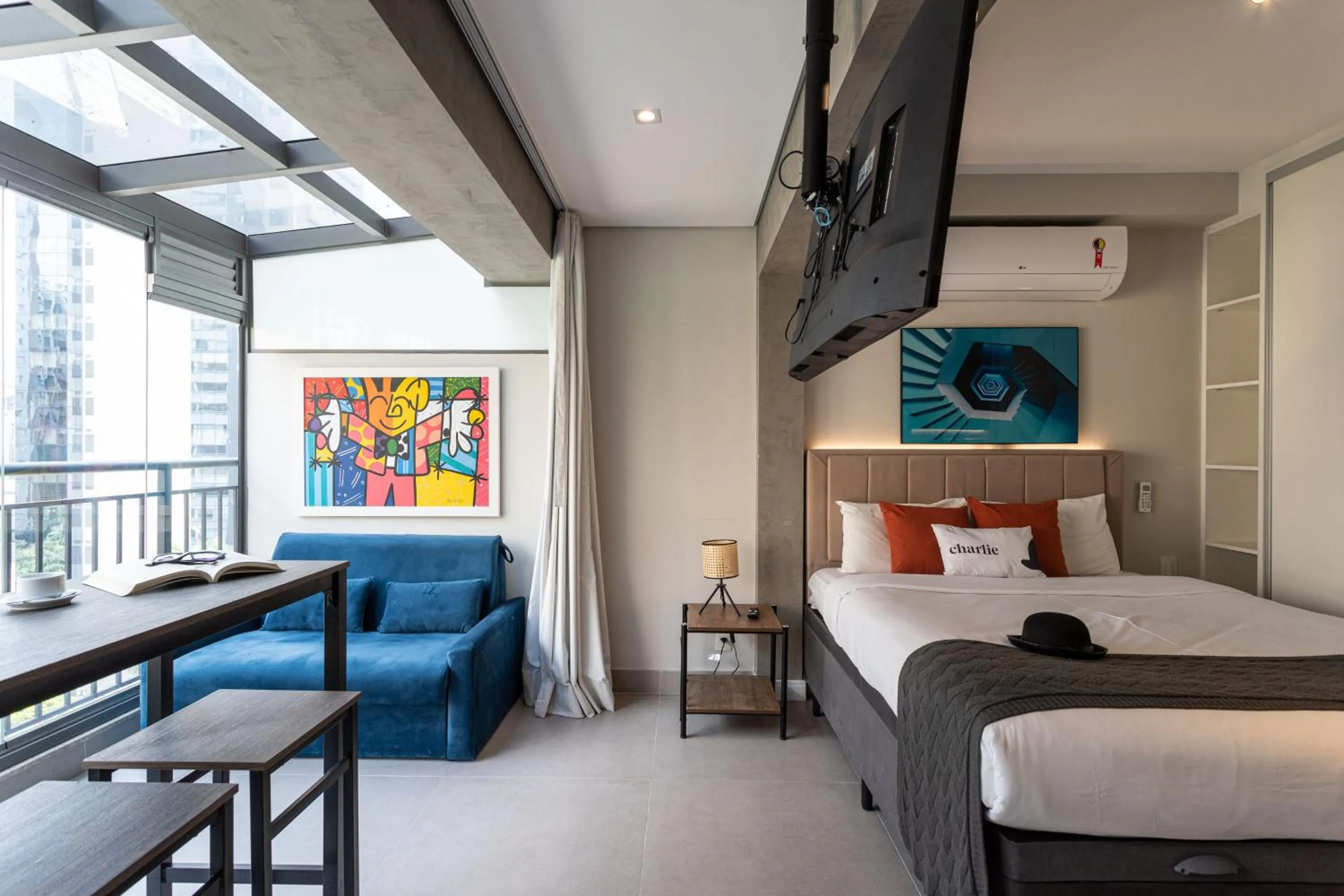 Bed in Charlie Vitrali Moema