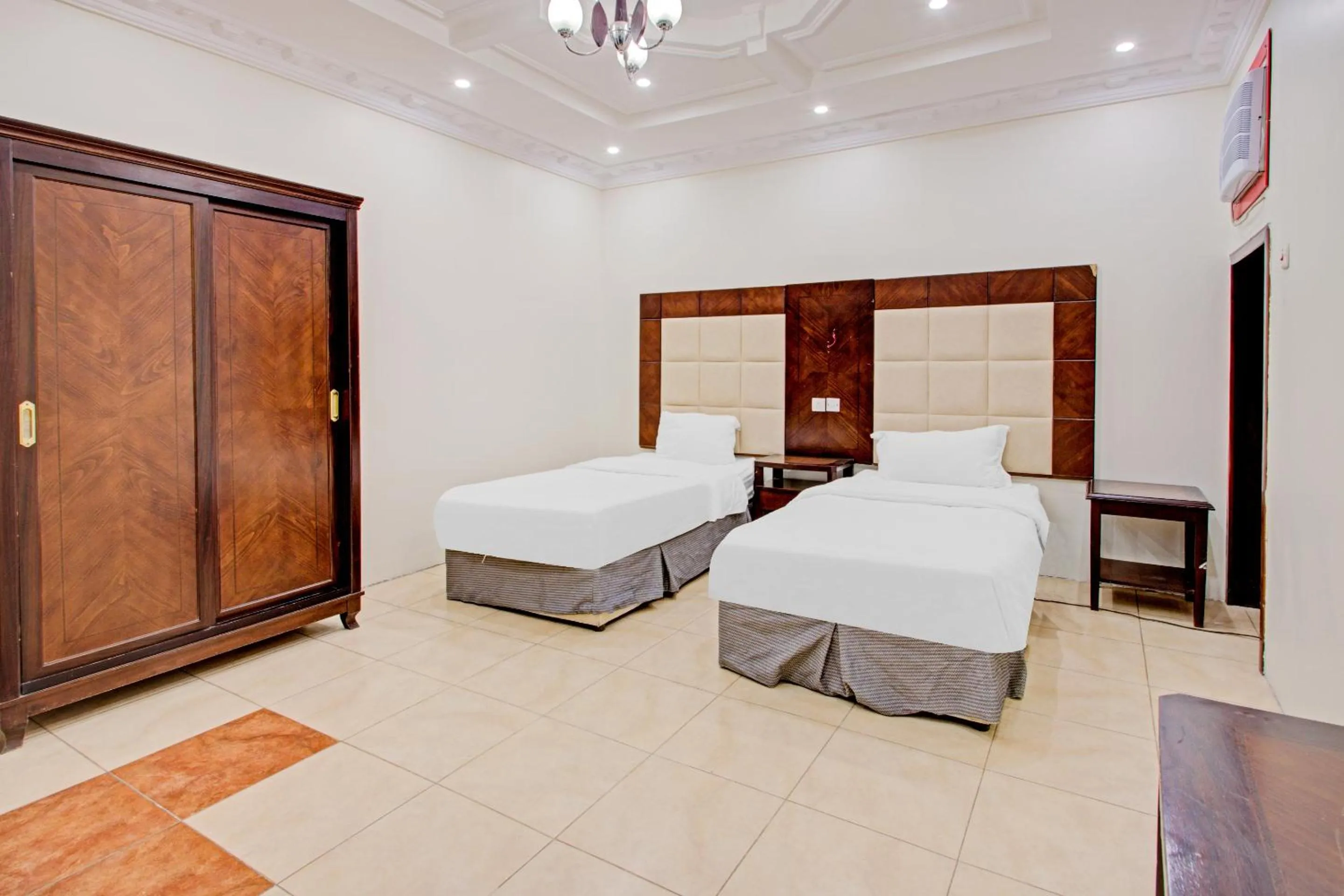 Photo of the whole room in OYO 601 Ibs For Residential Units