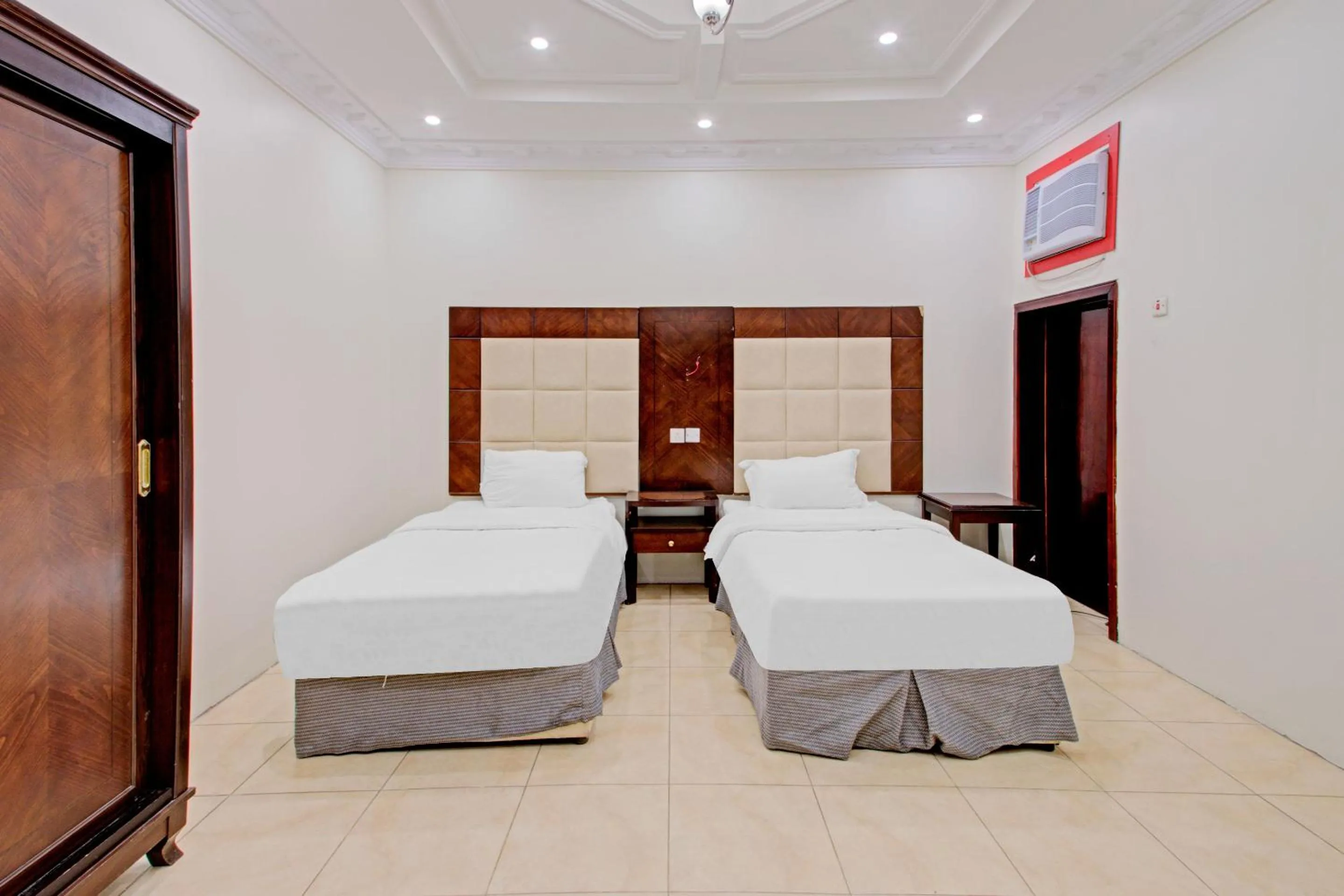 Photo of the whole room in OYO 601 Ibs For Residential Units