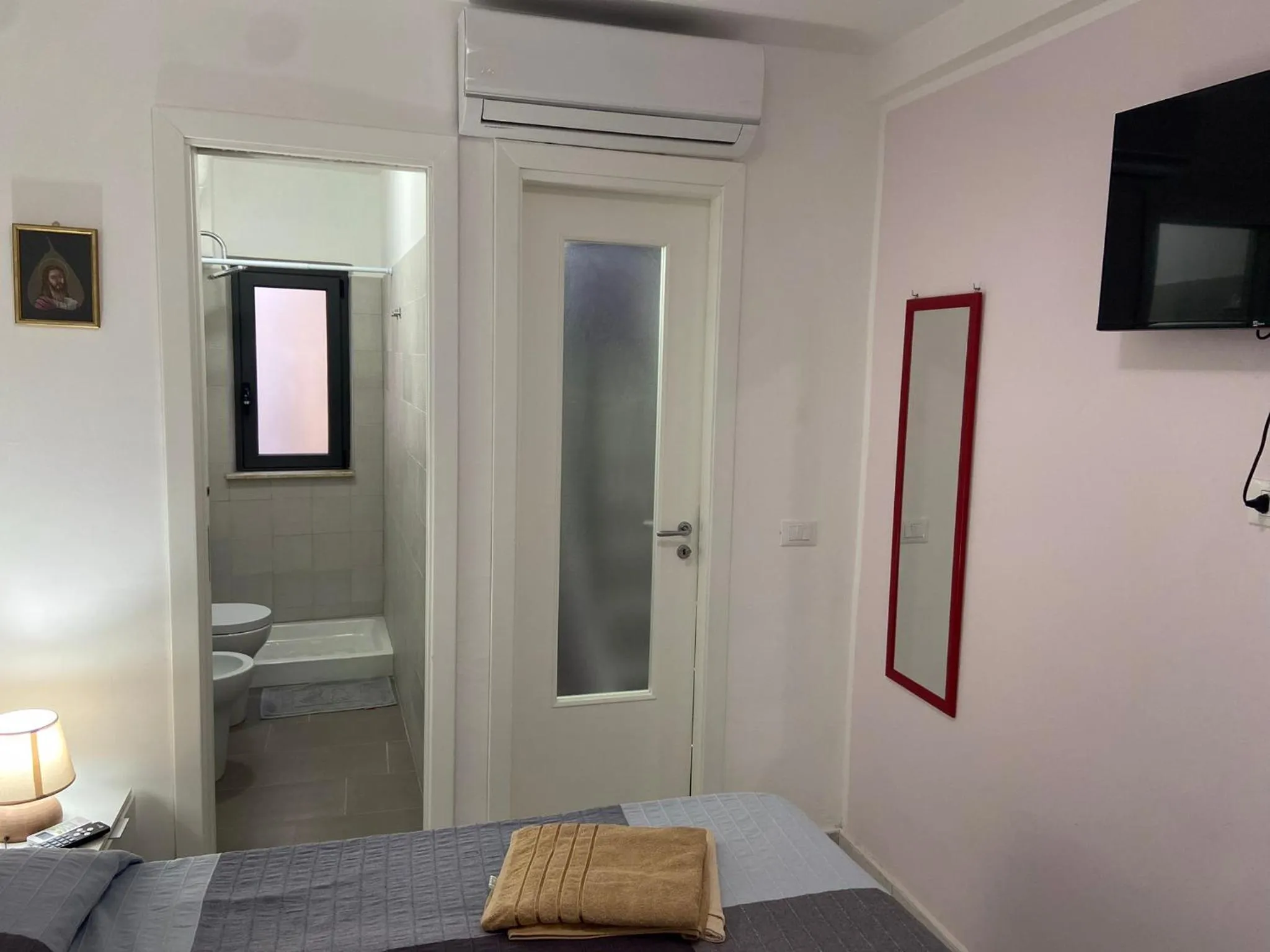 Photo of the whole room in B&B Casetta Verde FELICE