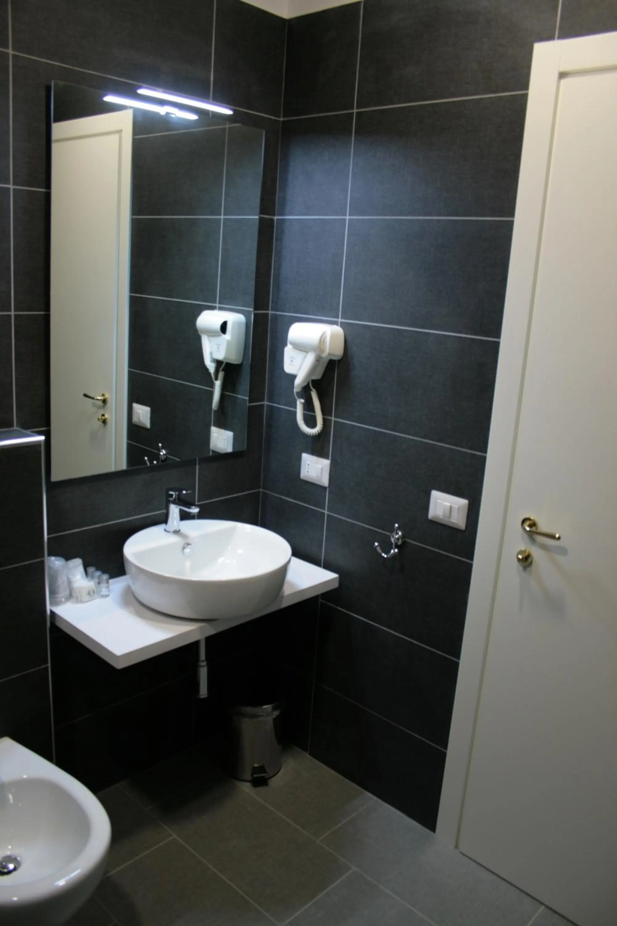 Bathroom in Hotel Magenta