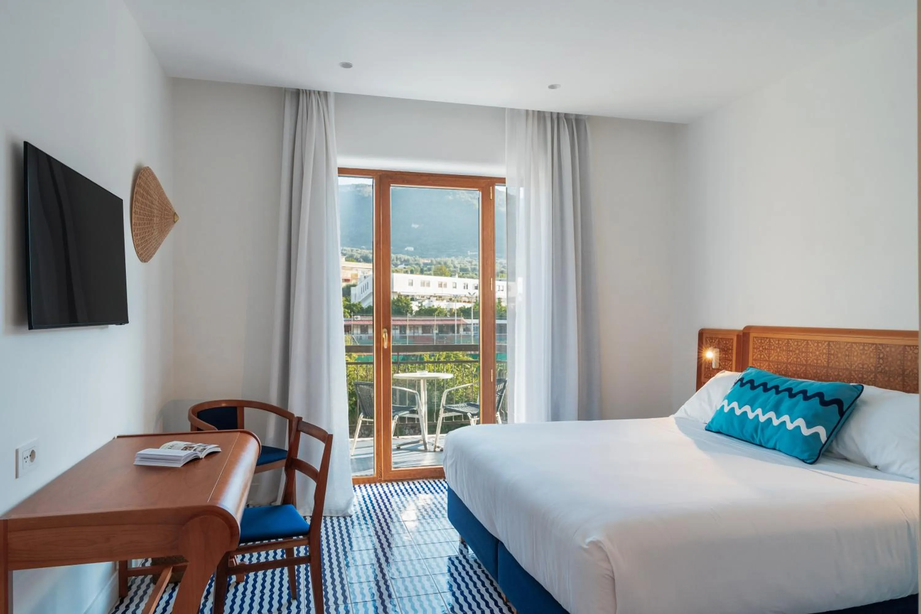 Bedroom in Grand Hotel Flora