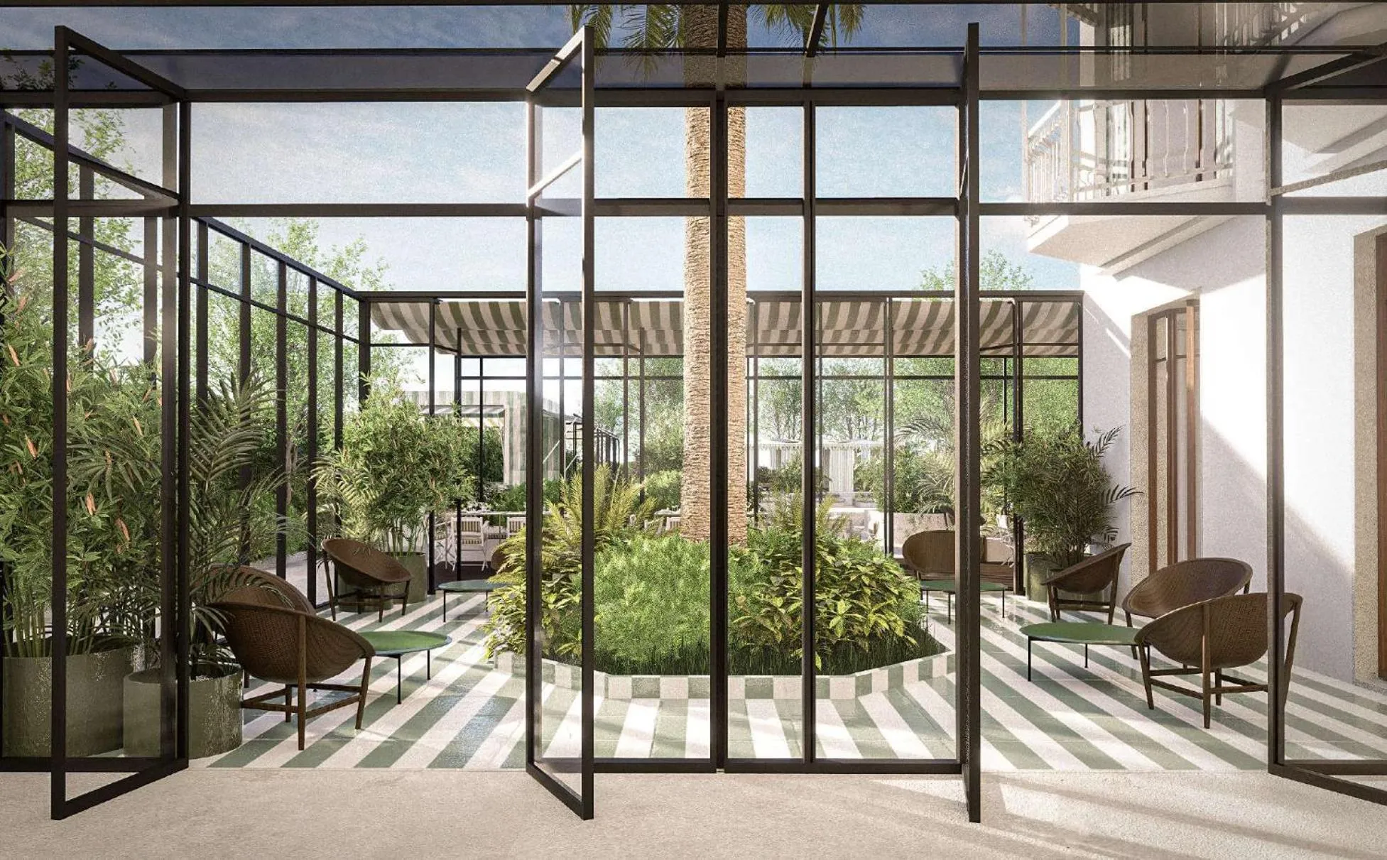 Inner courtyard view in Grand Hotel Flora