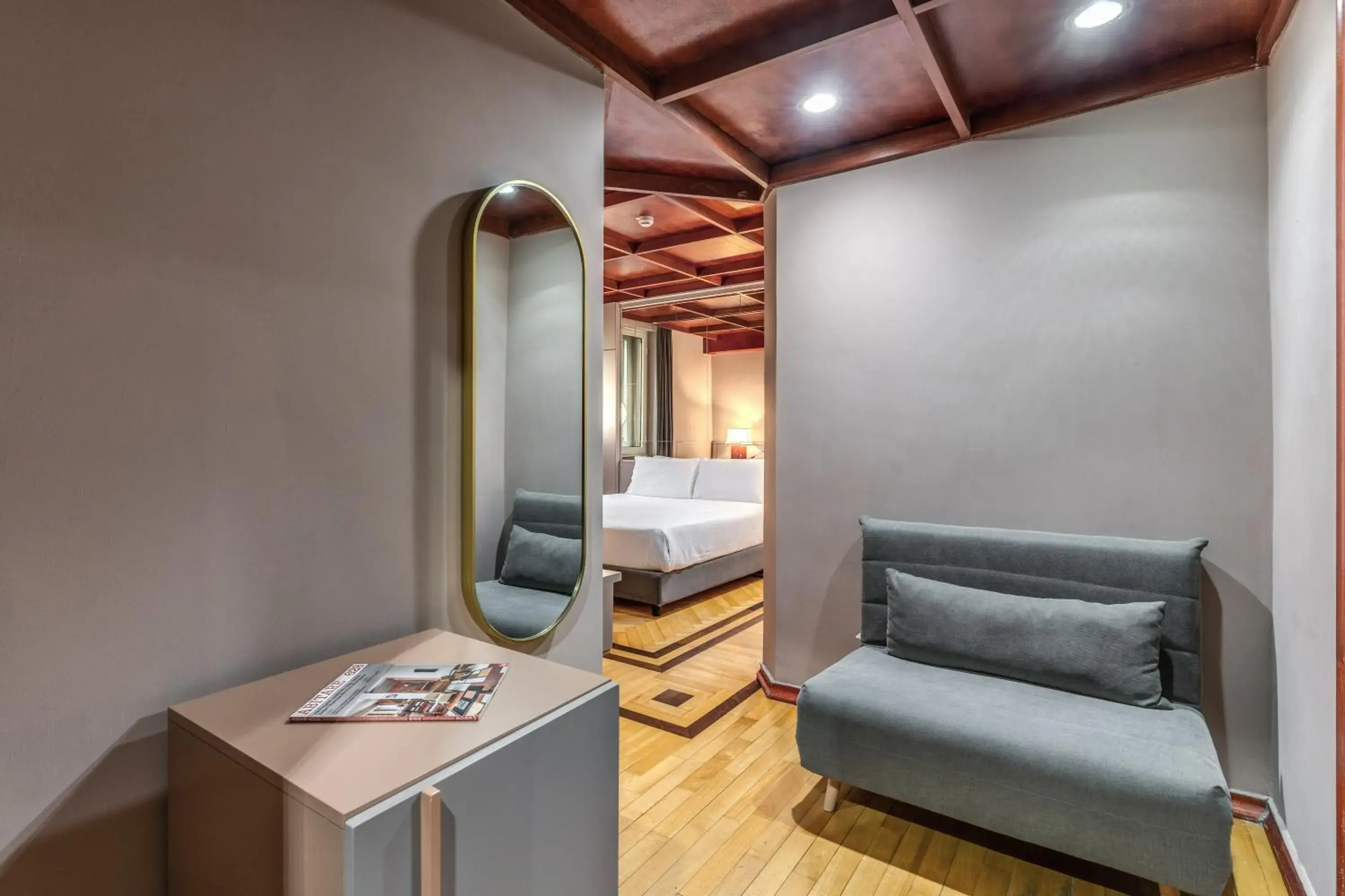 Living room, Bed in Madison Hotel Living room, Bed in Madison Hotel