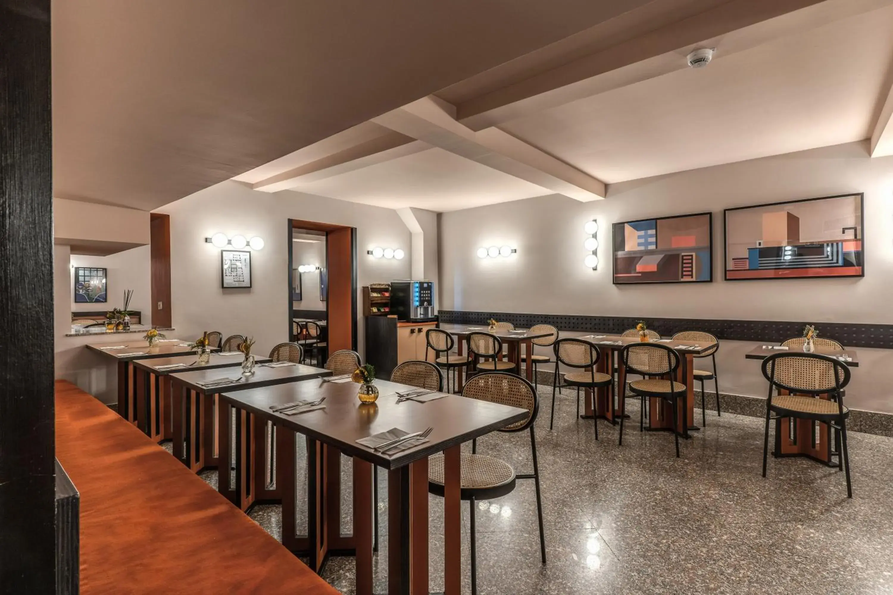 Breakfast in Madison Hotel Breakfast in Madison Hotel