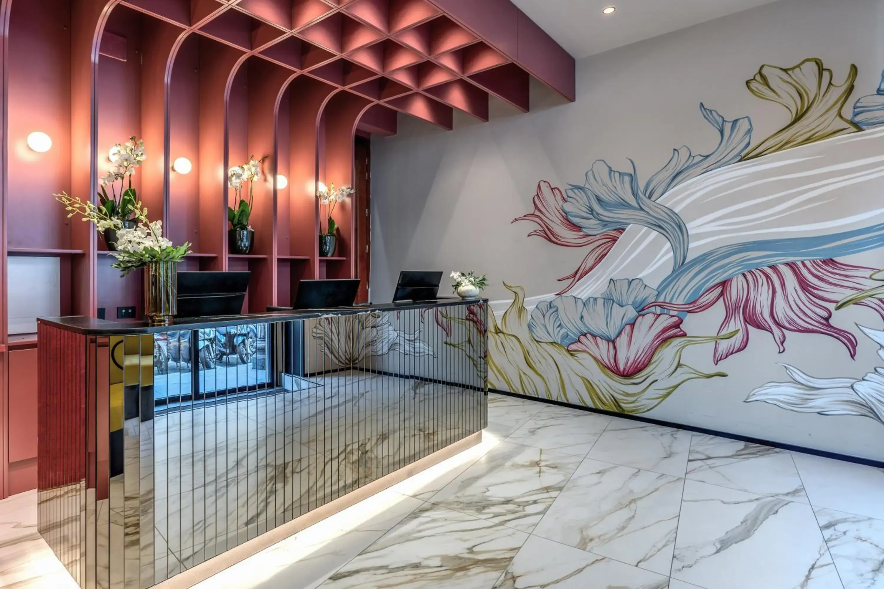 Facade/entrance in Madison Hotel Facade/entrance in Madison Hotel