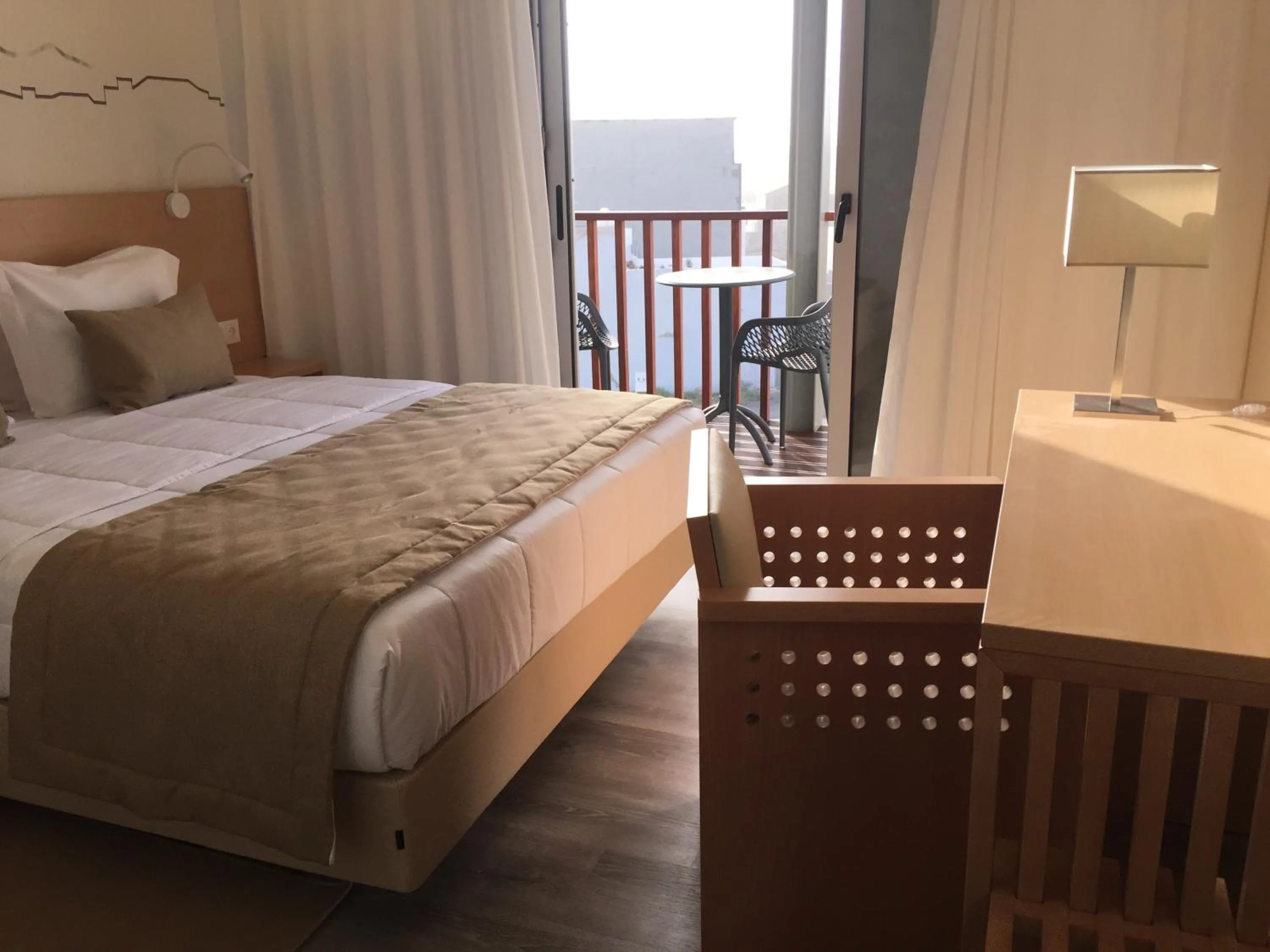 Photo of the whole room in Hotel Happy Day
