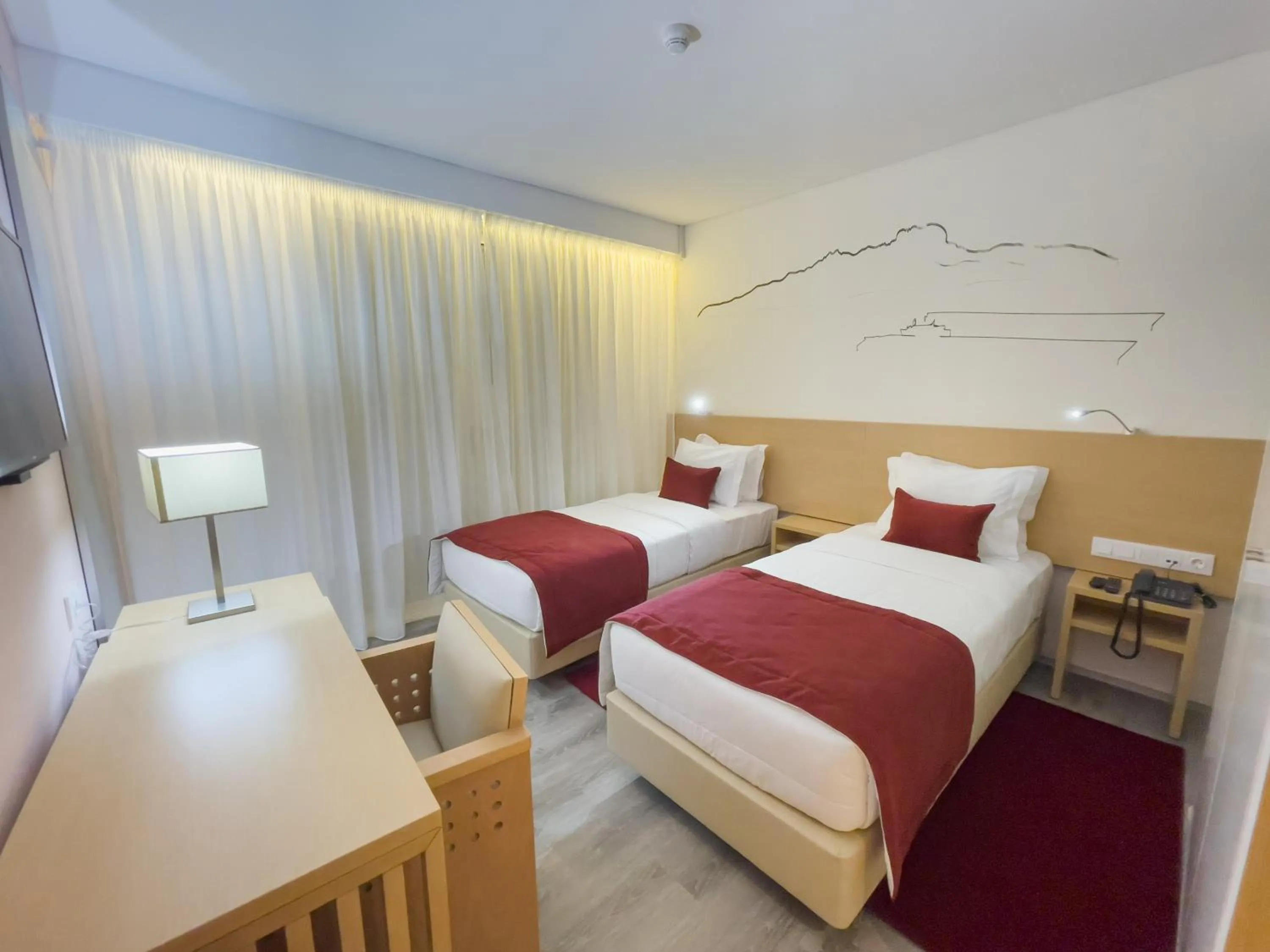 Photo of the whole room in Hotel Happy Day