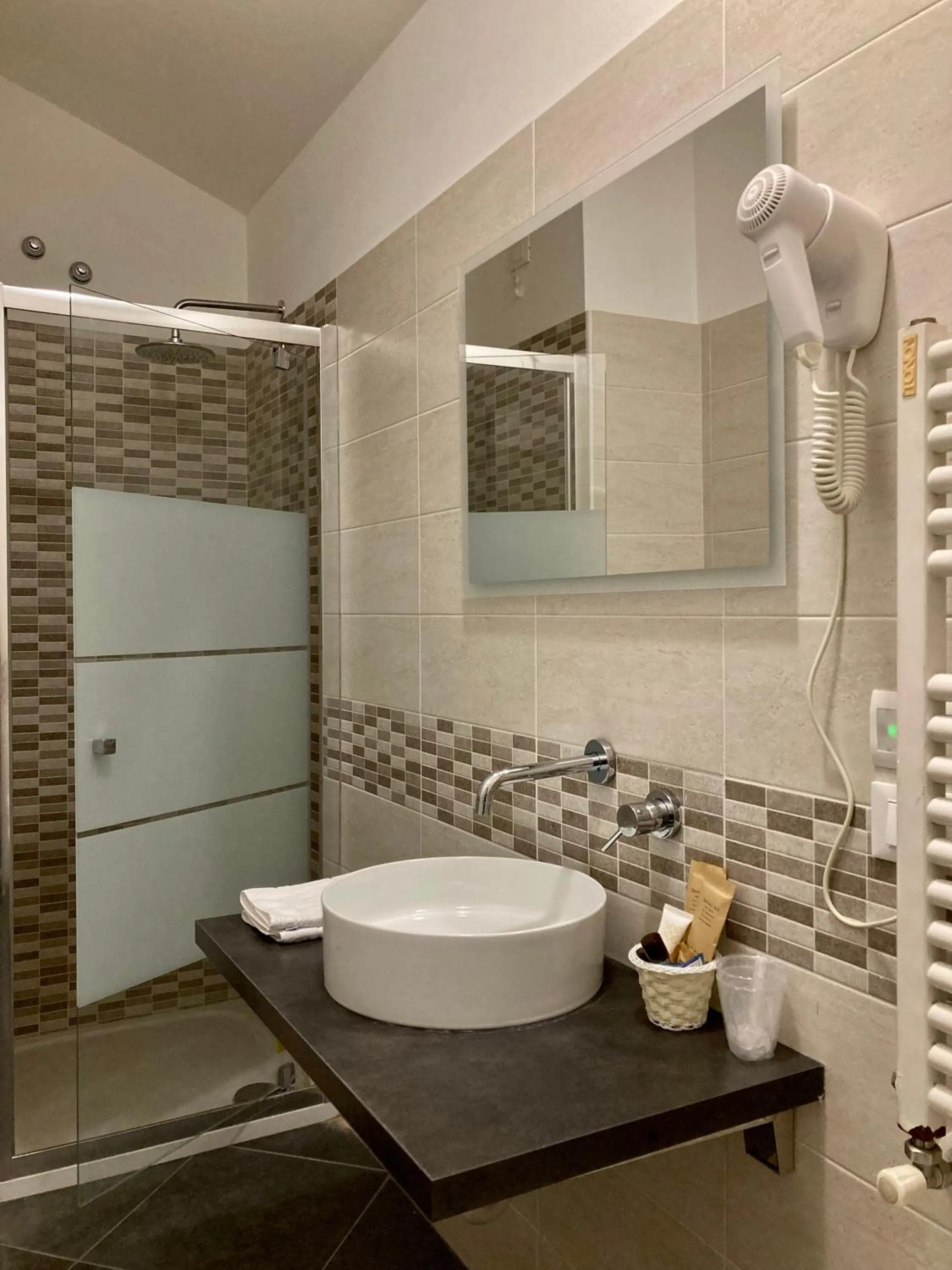 Bathroom in Hotel Primo