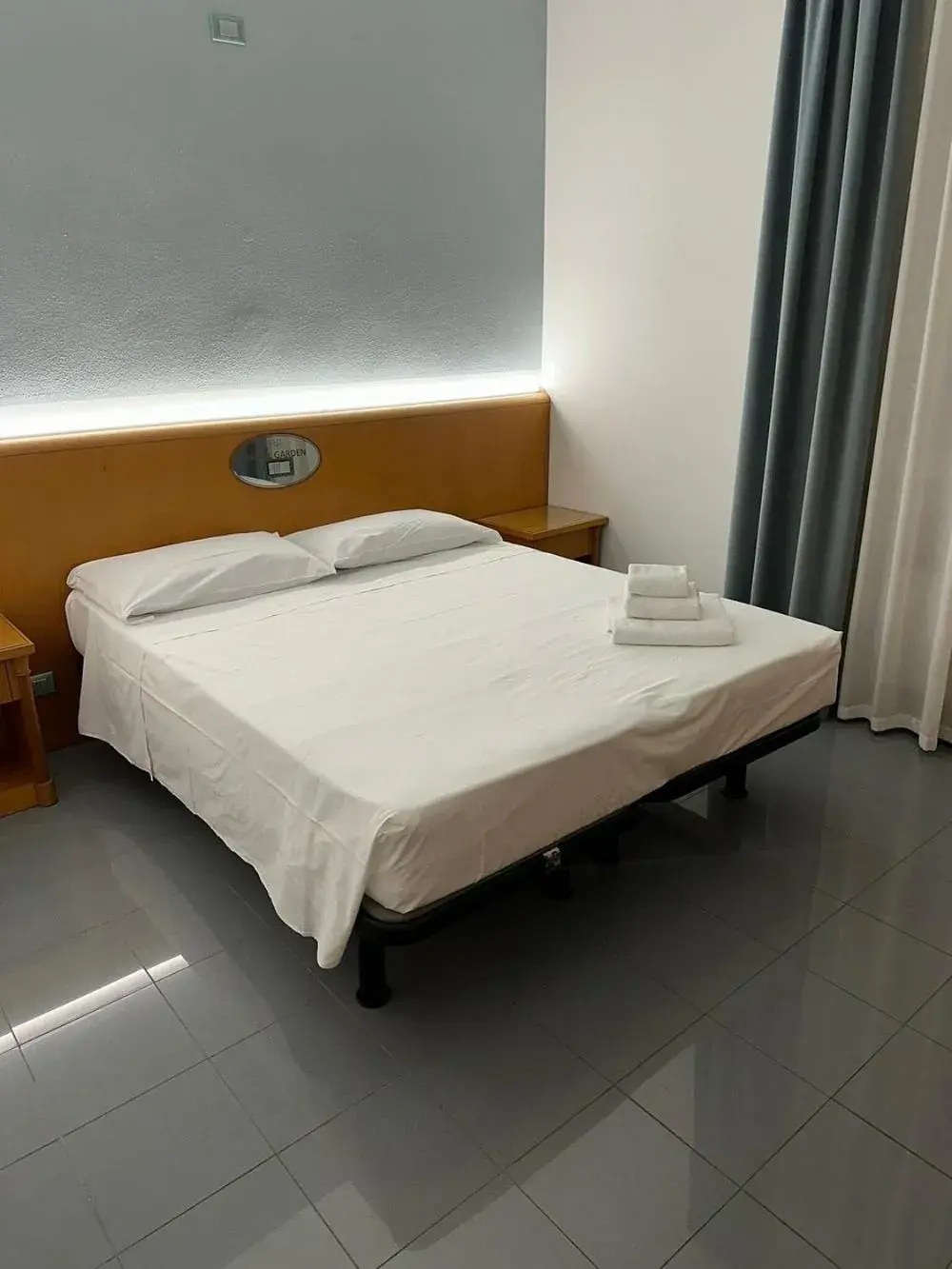 Quadruple Room in Hotel La Pioppa Quadruple Room in Hotel La Pioppa