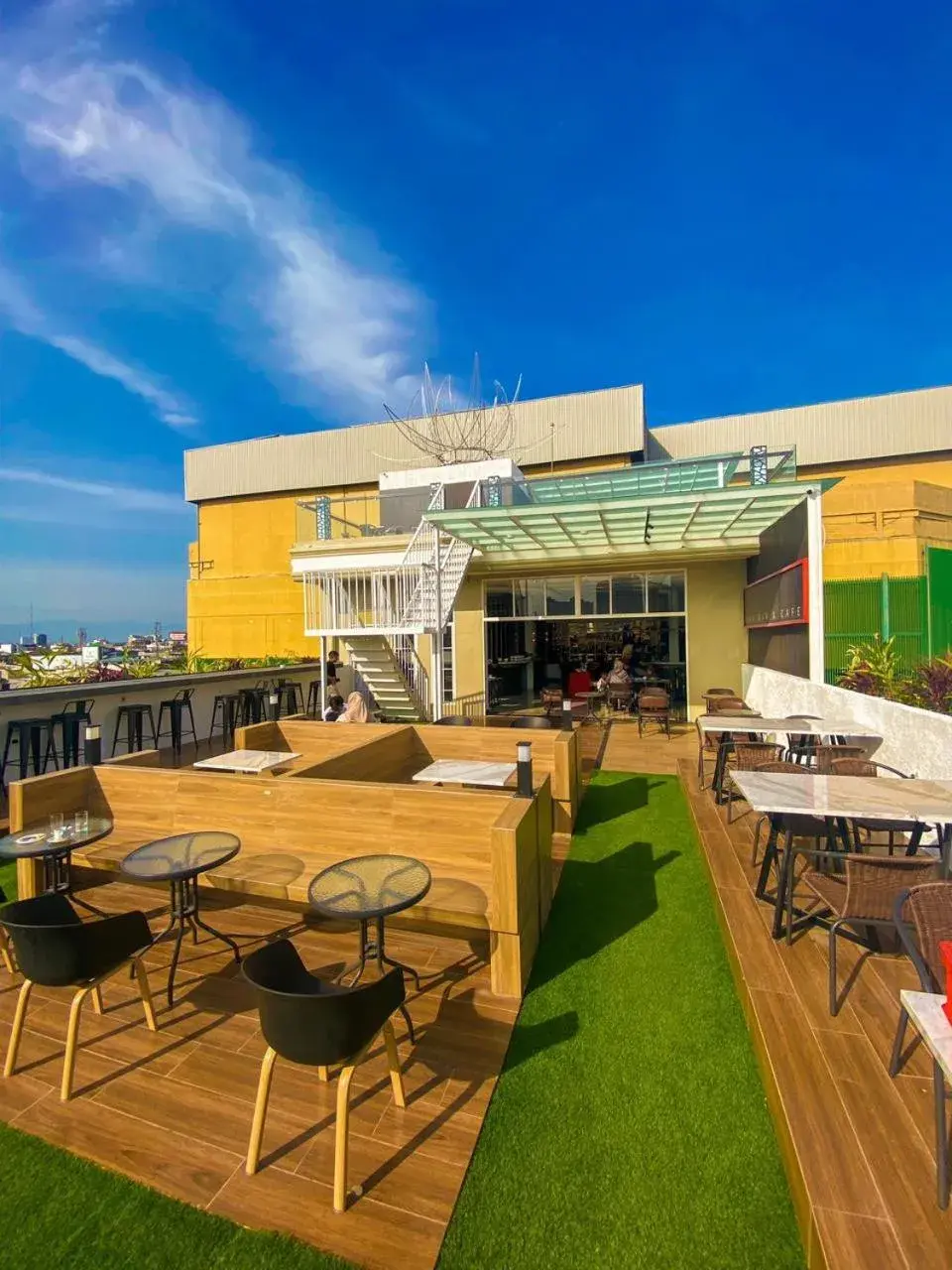 Restaurant/places to eat in Swasana Hotel Medan Restaurant/places to eat in Swasana Hotel Medan