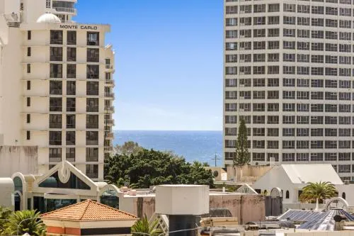 Circle on Cavill - Hosted by Coastal Letting Co.