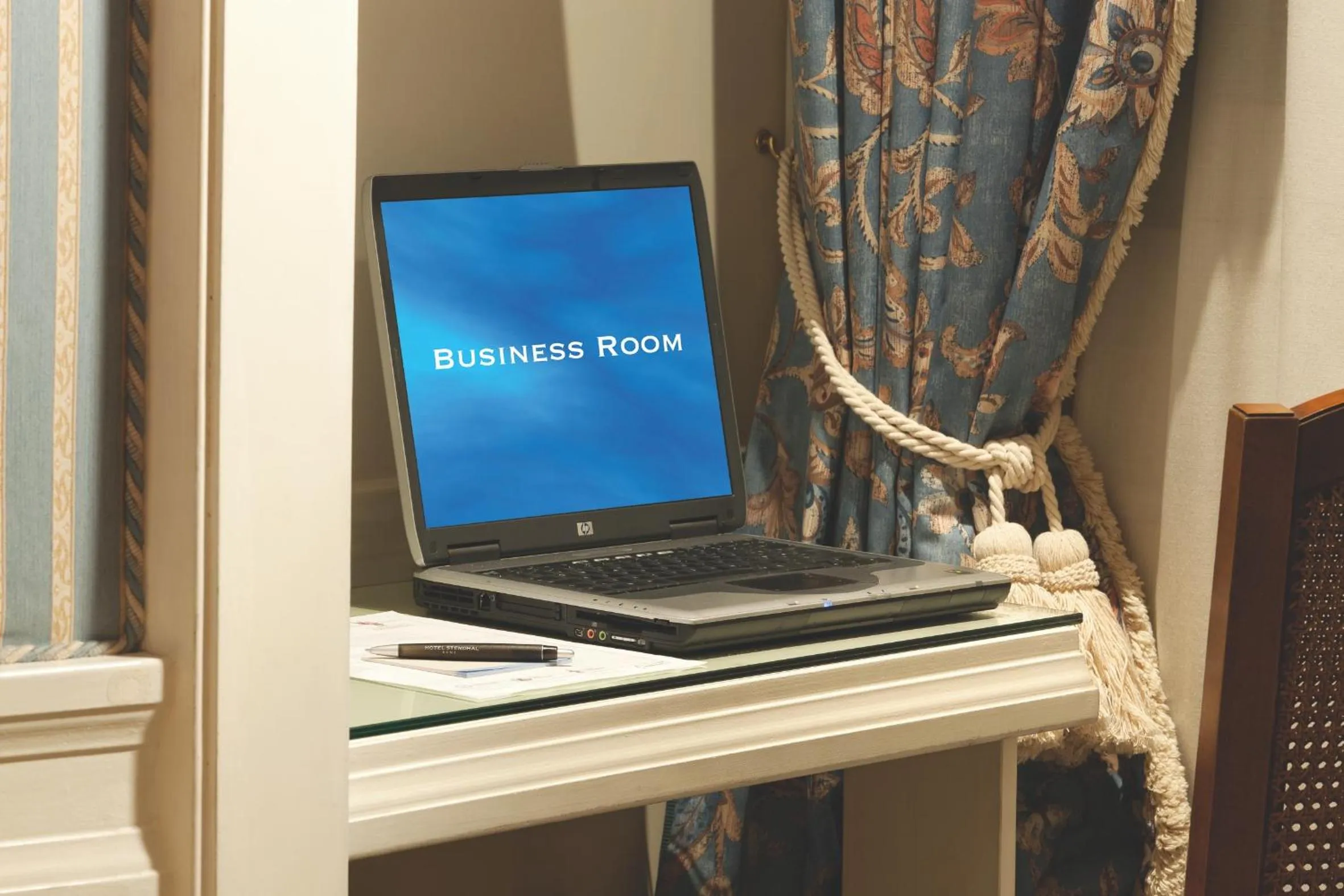 TV and multimedia in Stendhal Hotel