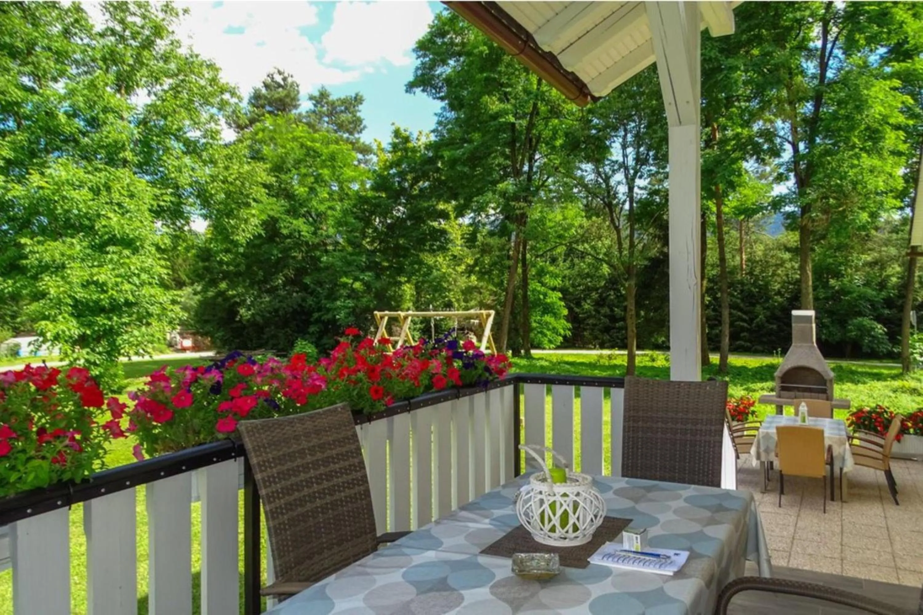 Balcony/Terrace in Villa Cujez With Sauna And Pool - Happy Rentals