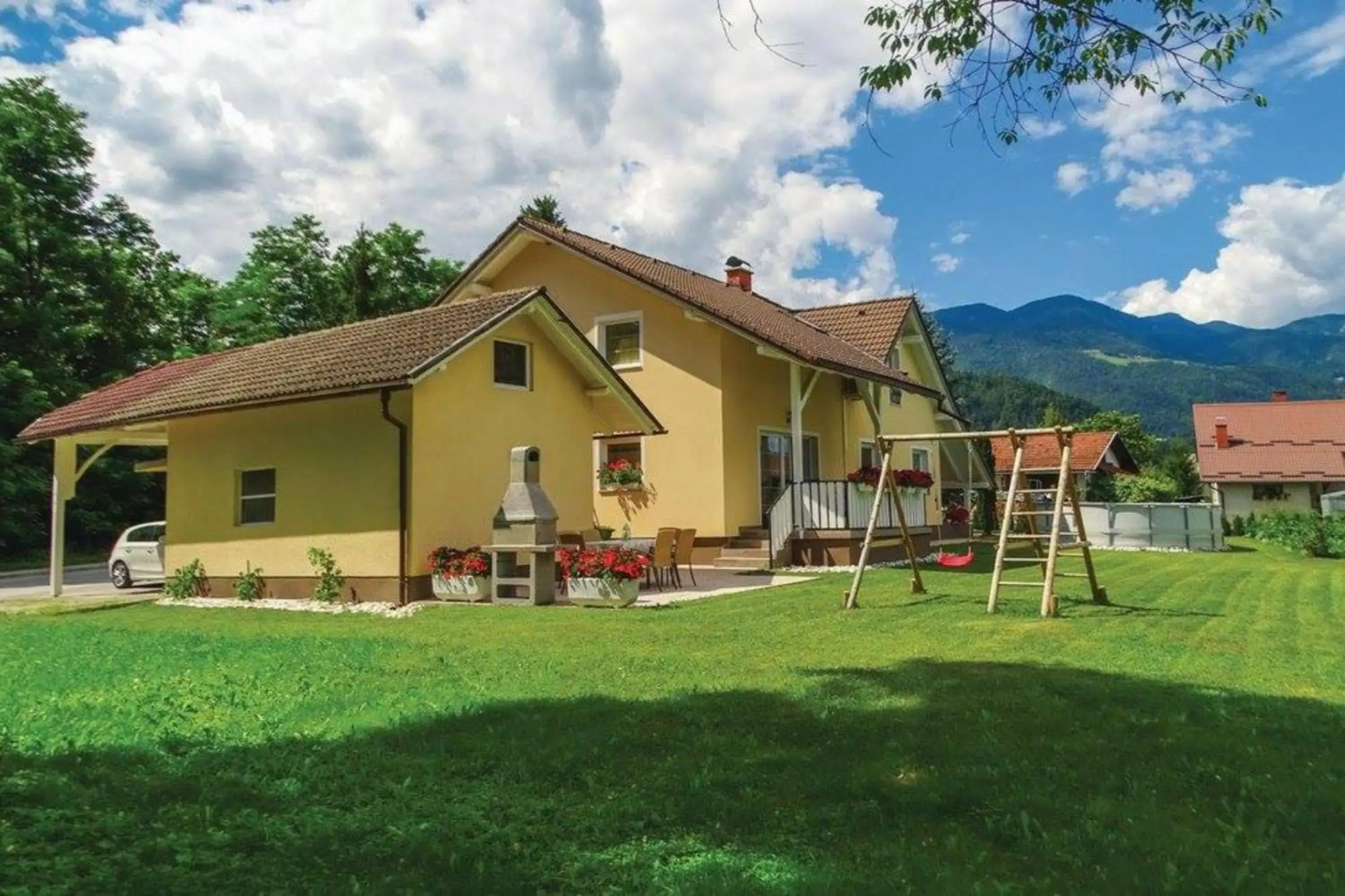 Villa Cujez With Sauna And Pool - Happy Rentals Villa Cujez With Sauna And Pool - Happy Rentals